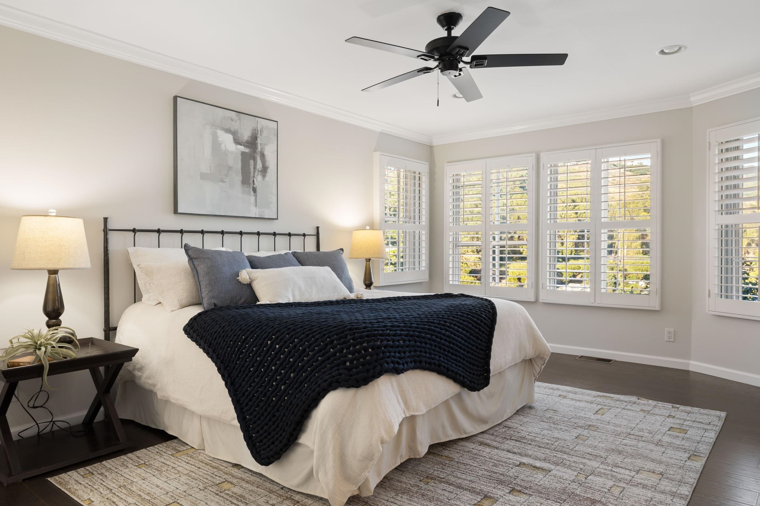 Detail Gallery Image 17 of 29 For 5668 Buena Vista Ave, Oakland,  CA 94618 - 3 Beds | 2/1 Baths