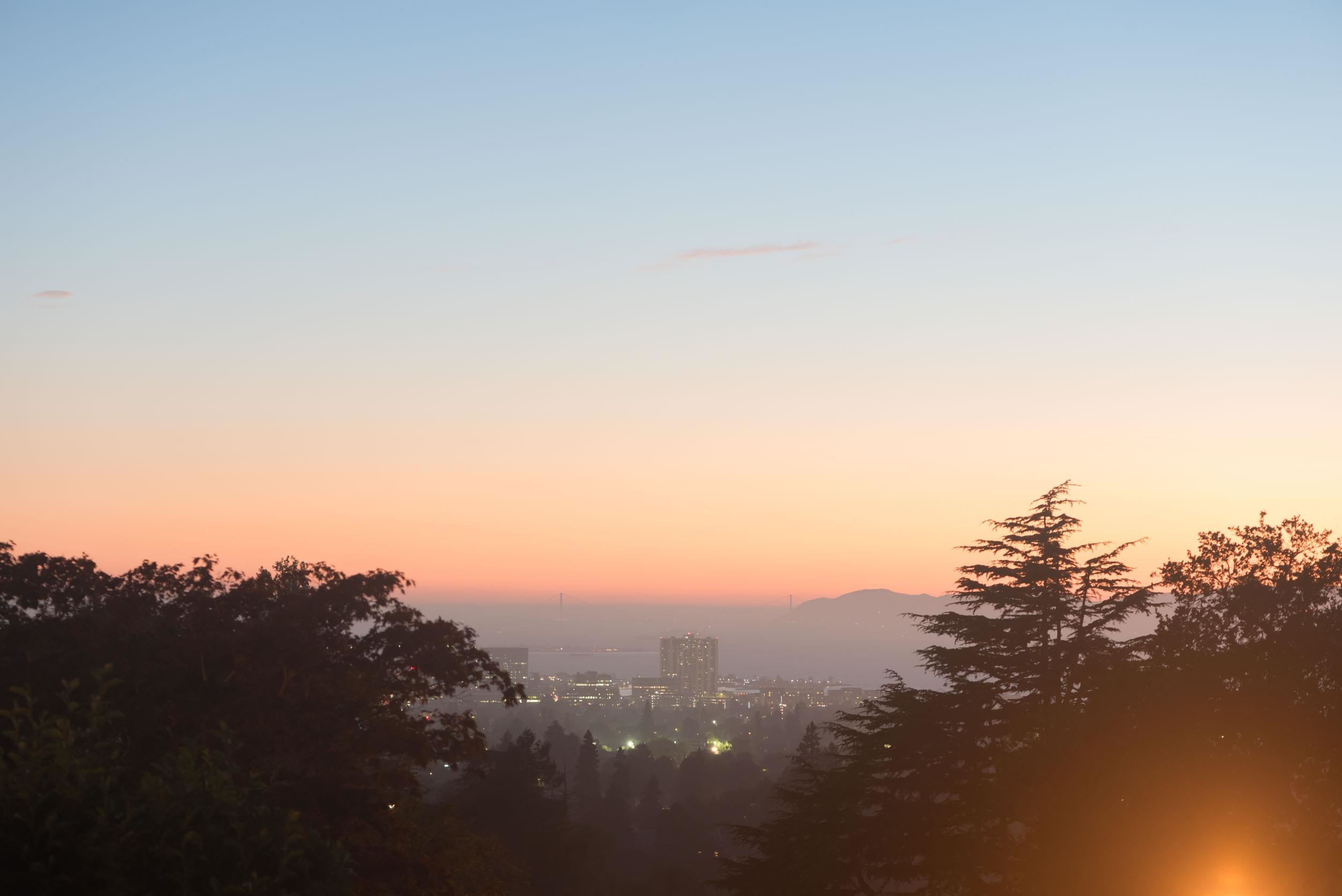 Detail Gallery Image 24 of 29 For 5668 Buena Vista Ave, Oakland,  CA 94618 - 3 Beds | 2/1 Baths