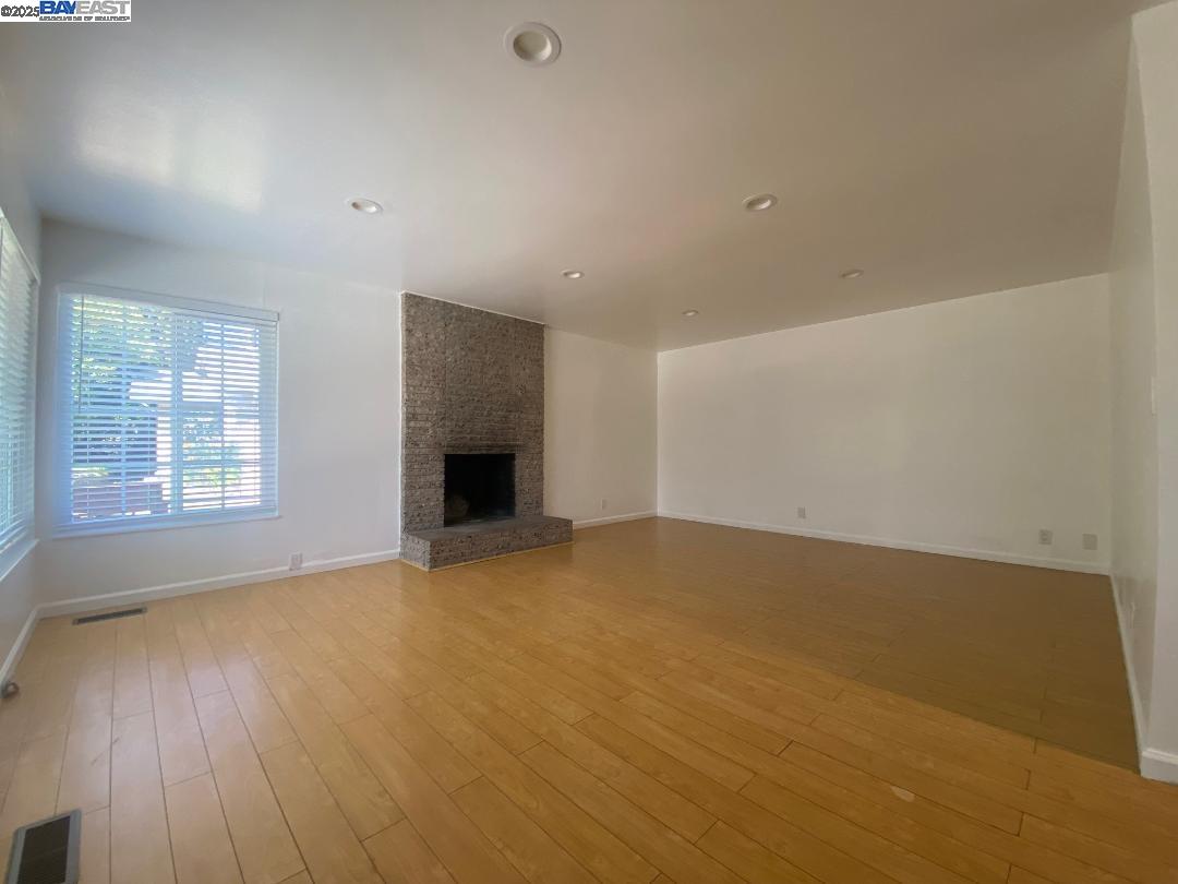 3859 High St, Oakland, CA, 94619