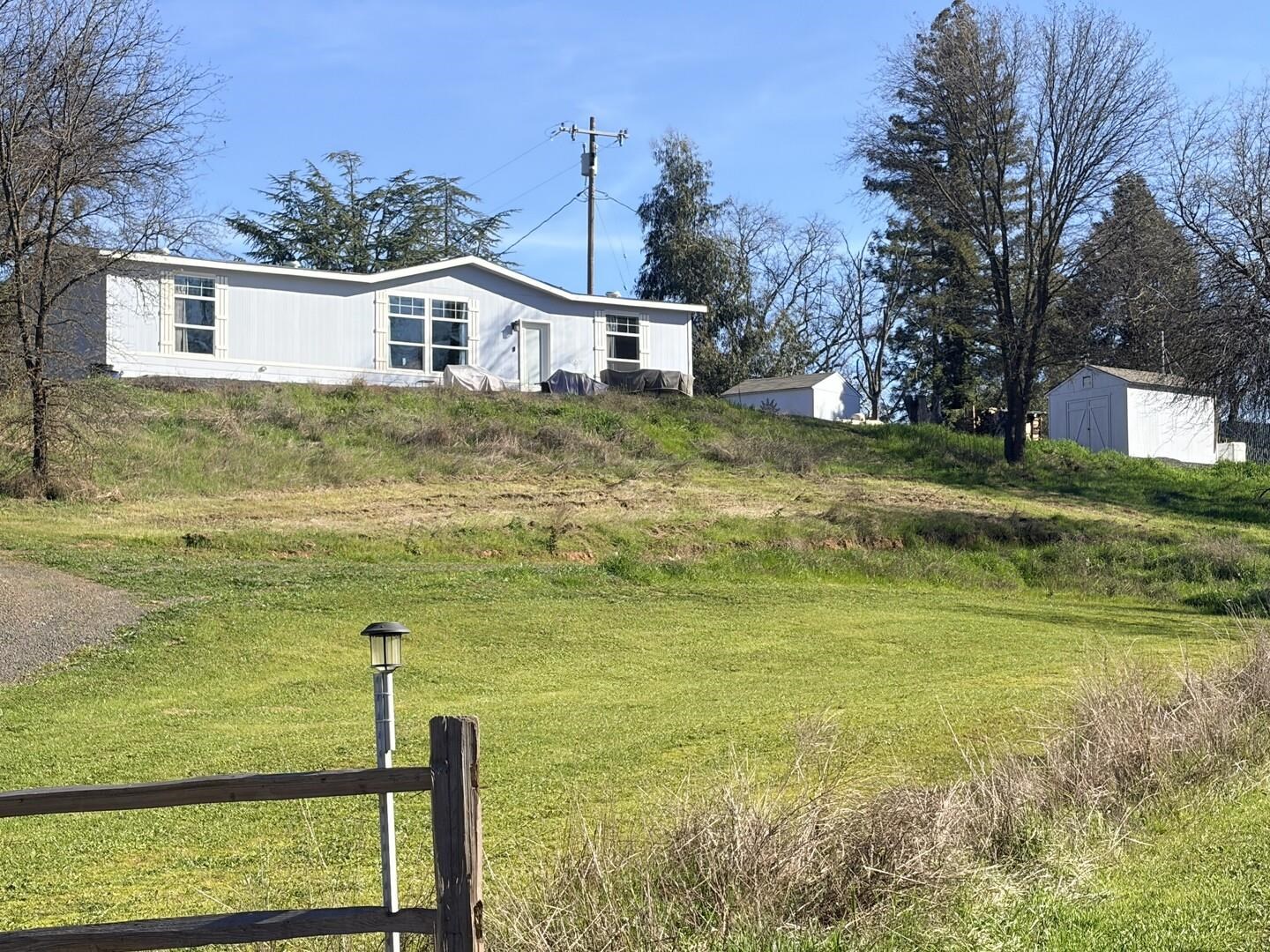 Front Image Thumbnail for EB41122480