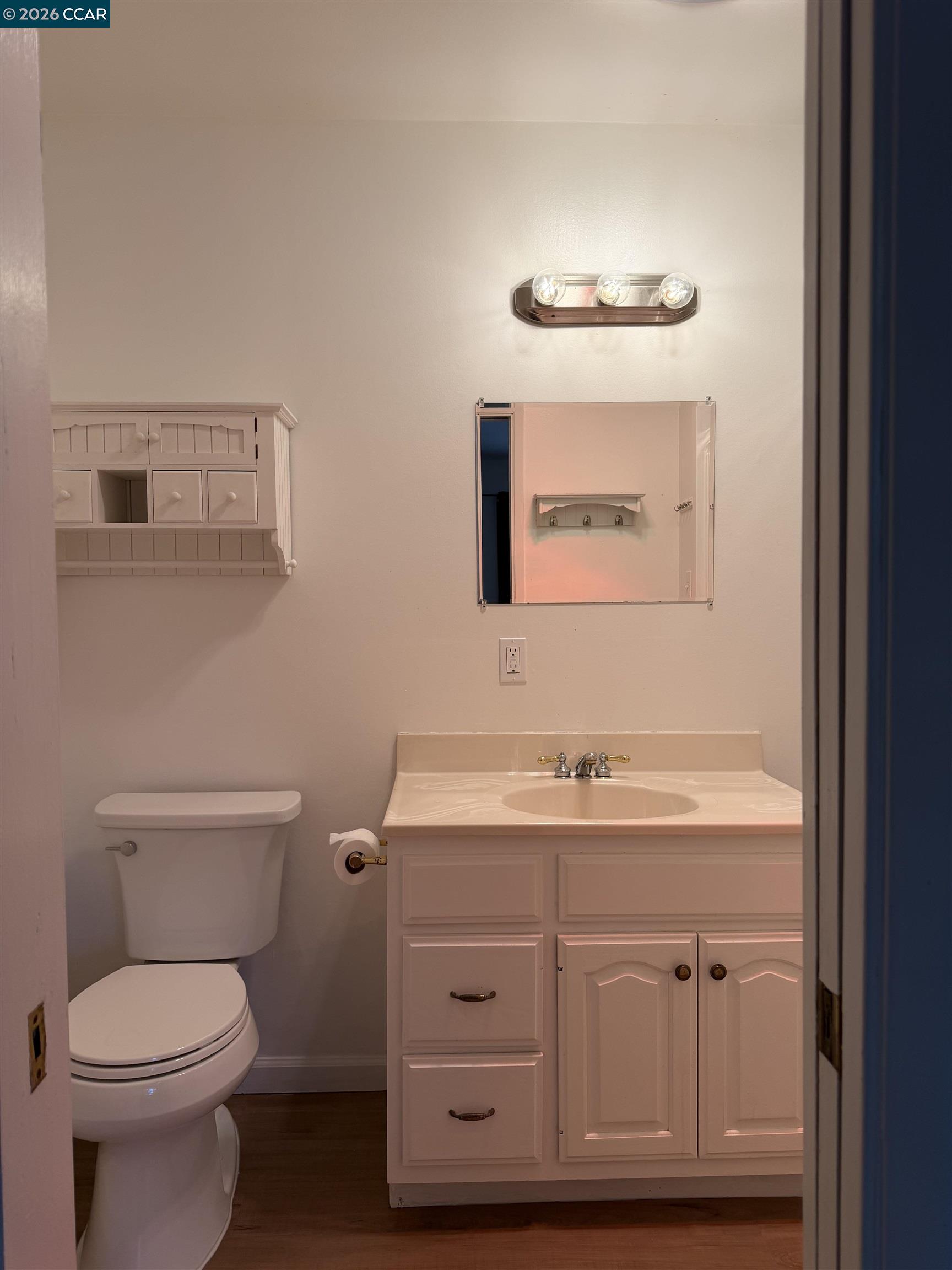 Detail Gallery Image 16 of 27 For 2994 Roundhill Rd, Alamo,  CA 94507 - 4 Beds | 3 Baths