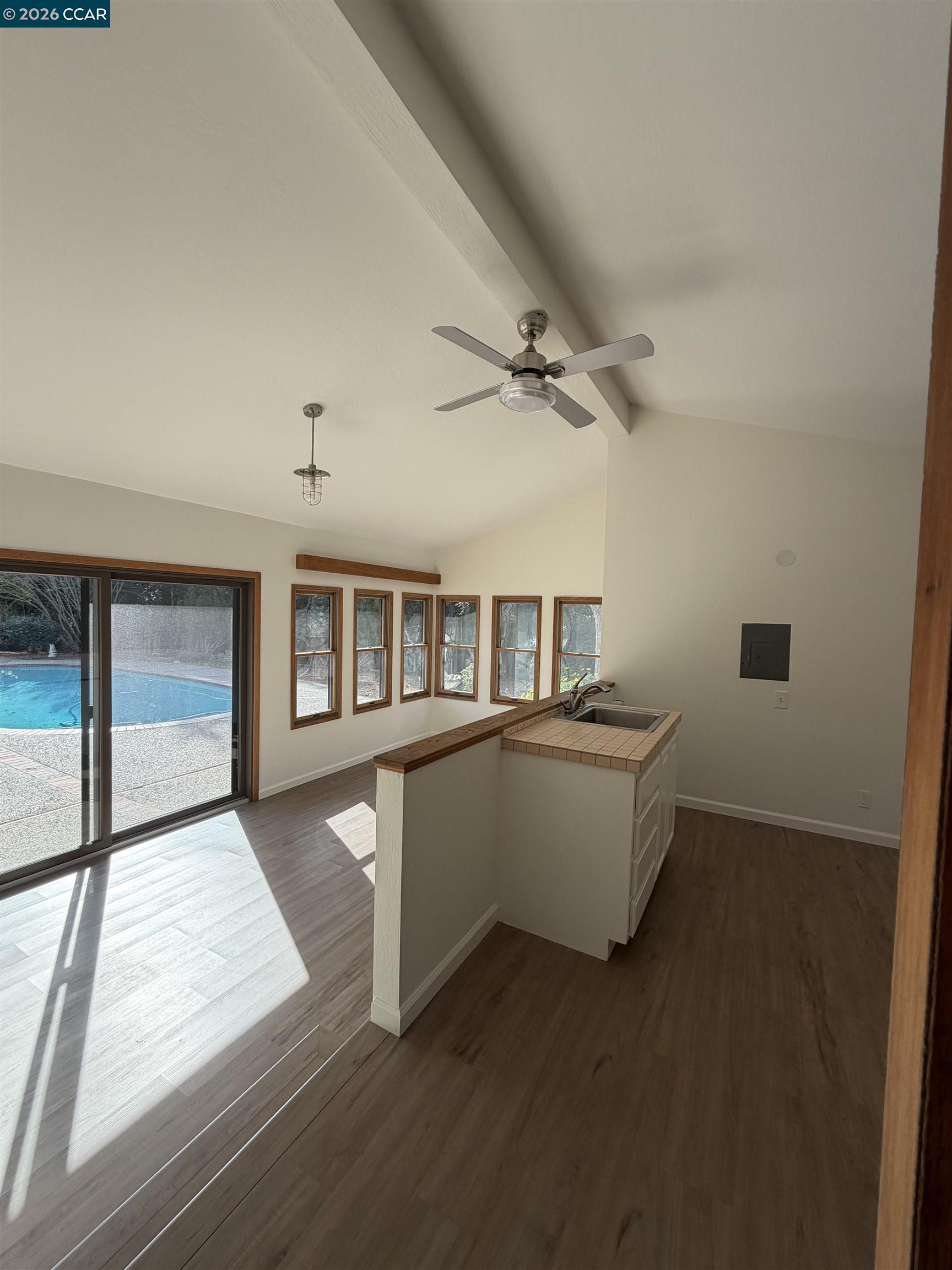 Detail Gallery Image 24 of 27 For 2994 Roundhill Rd, Alamo,  CA 94507 - 4 Beds | 3 Baths