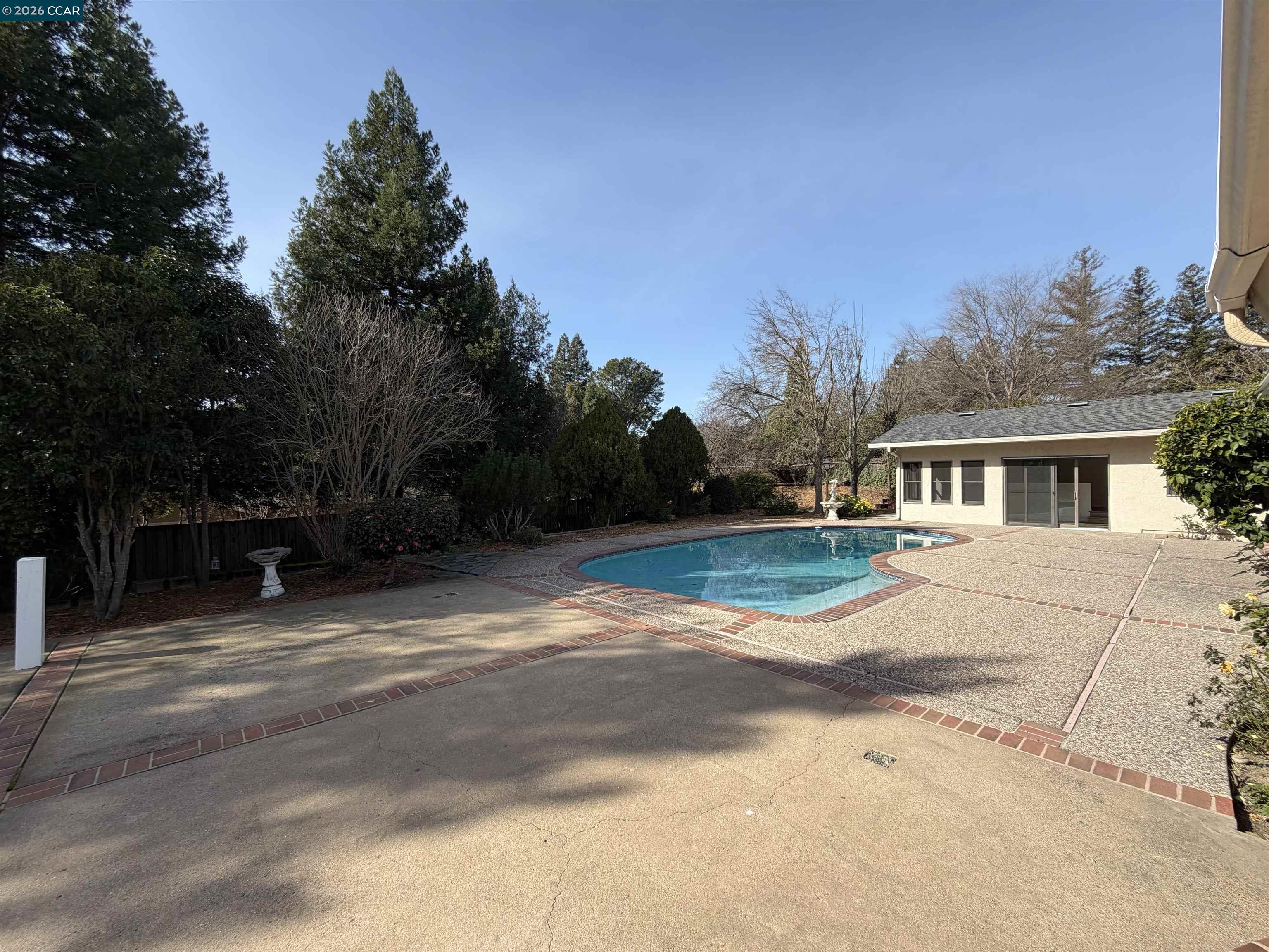 Detail Gallery Image 25 of 27 For 2994 Roundhill Rd, Alamo,  CA 94507 - 4 Beds | 3 Baths