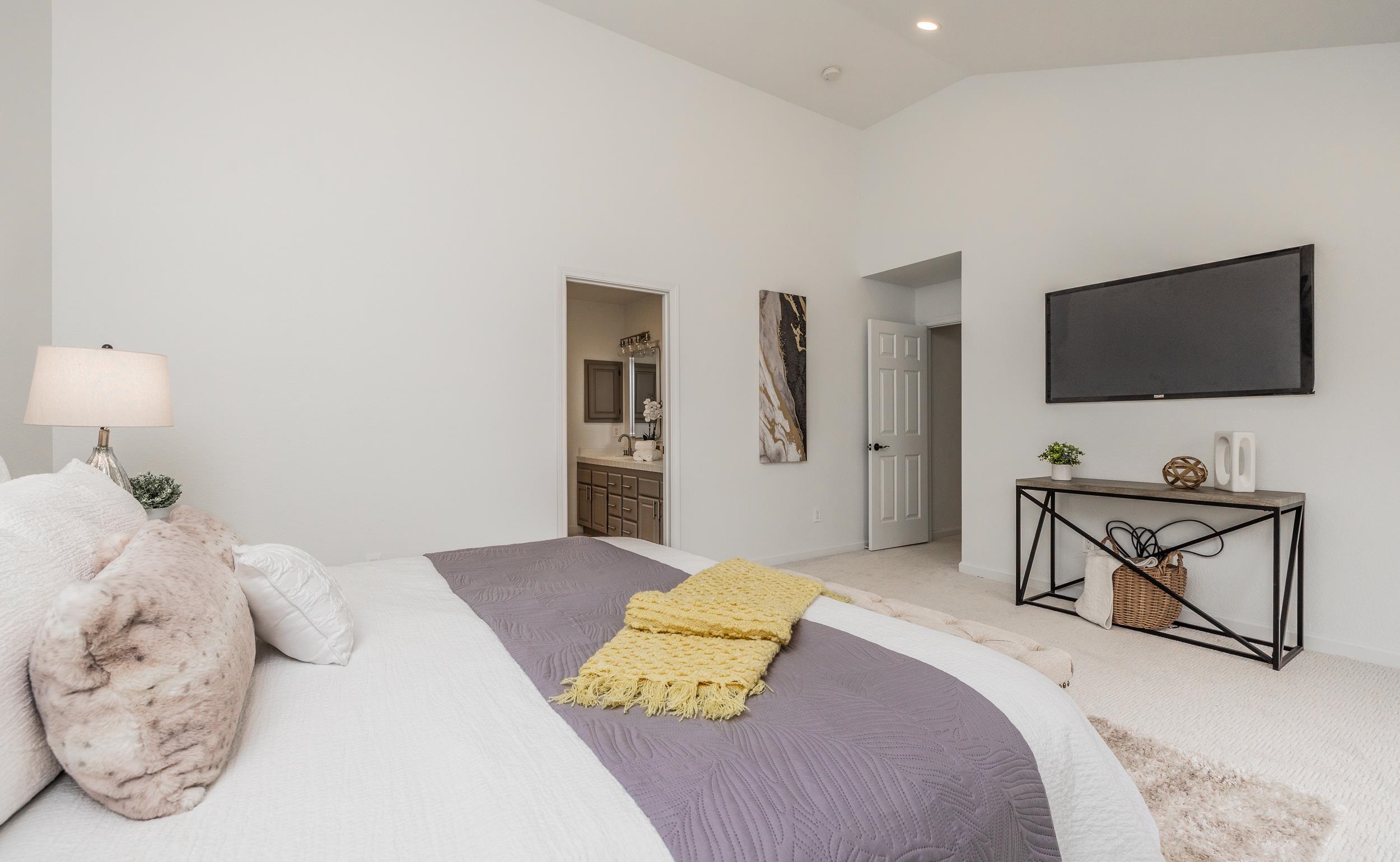 Detail Gallery Image 25 of 60 For 3463 Meadowlands Ln, San Jose,  CA 95135 - 4 Beds | 2 Baths