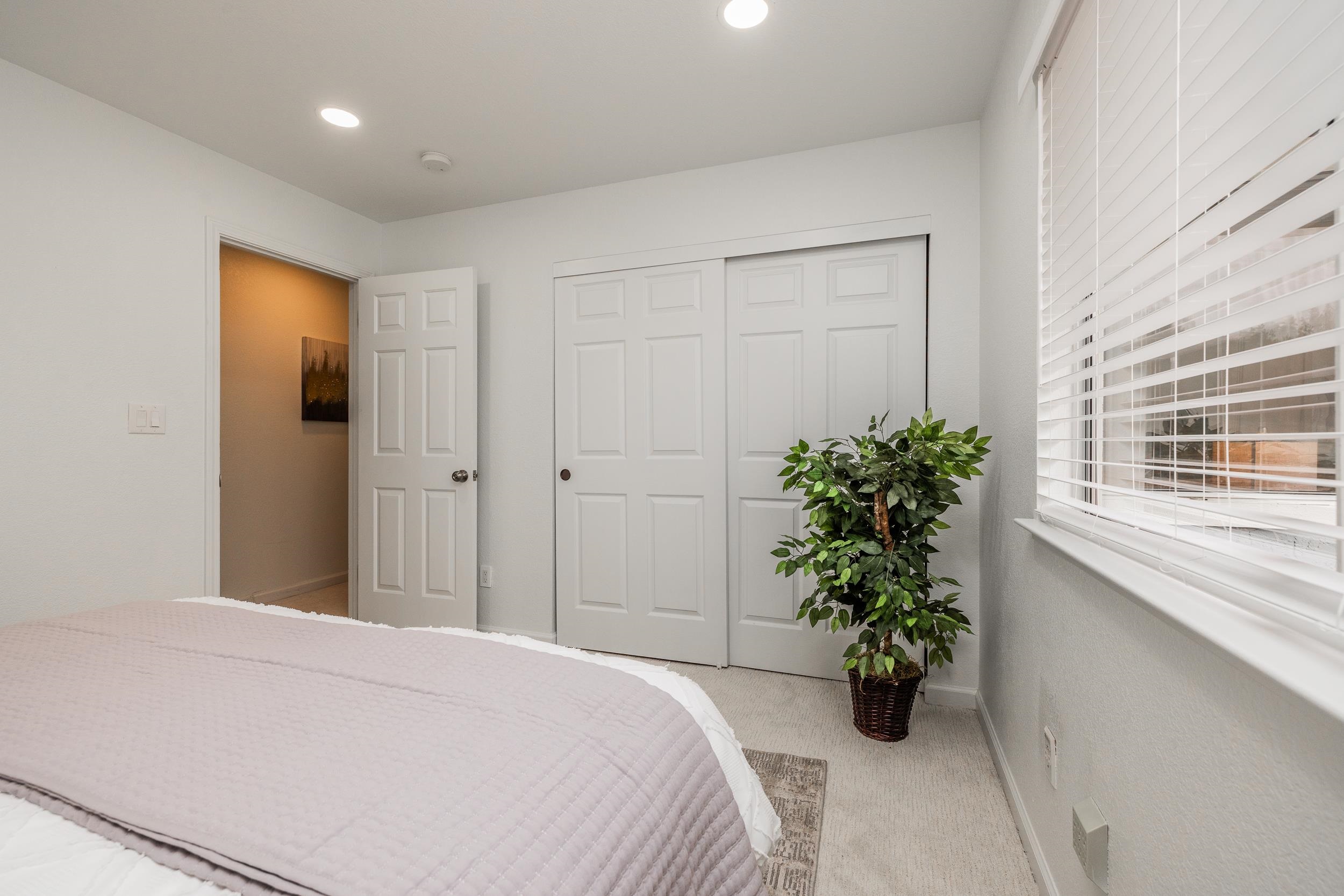 Detail Gallery Image 32 of 60 For 3463 Meadowlands Ln, San Jose,  CA 95135 - 4 Beds | 2 Baths