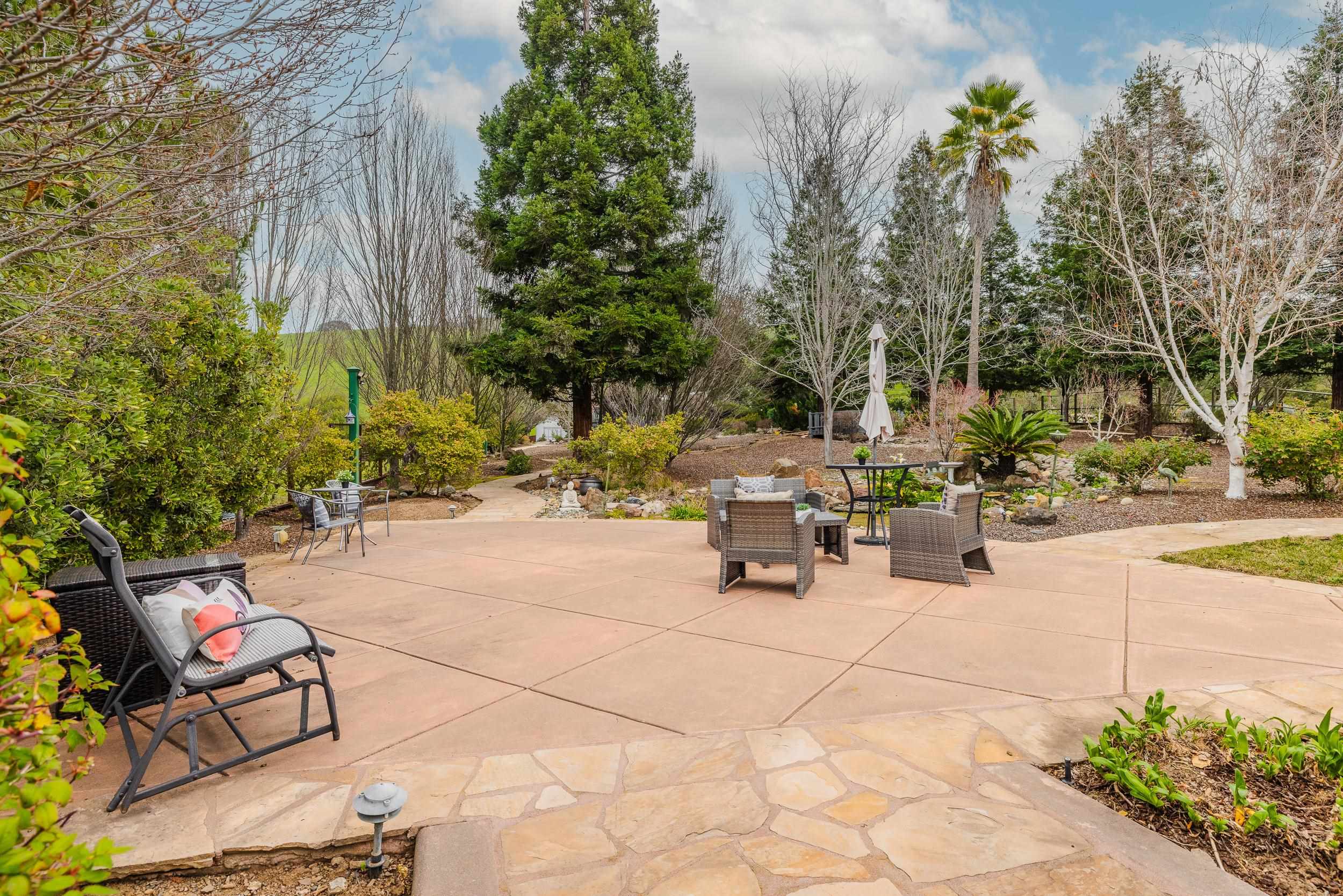 Detail Gallery Image 40 of 60 For 3463 Meadowlands Ln, San Jose,  CA 95135 - 4 Beds | 2 Baths