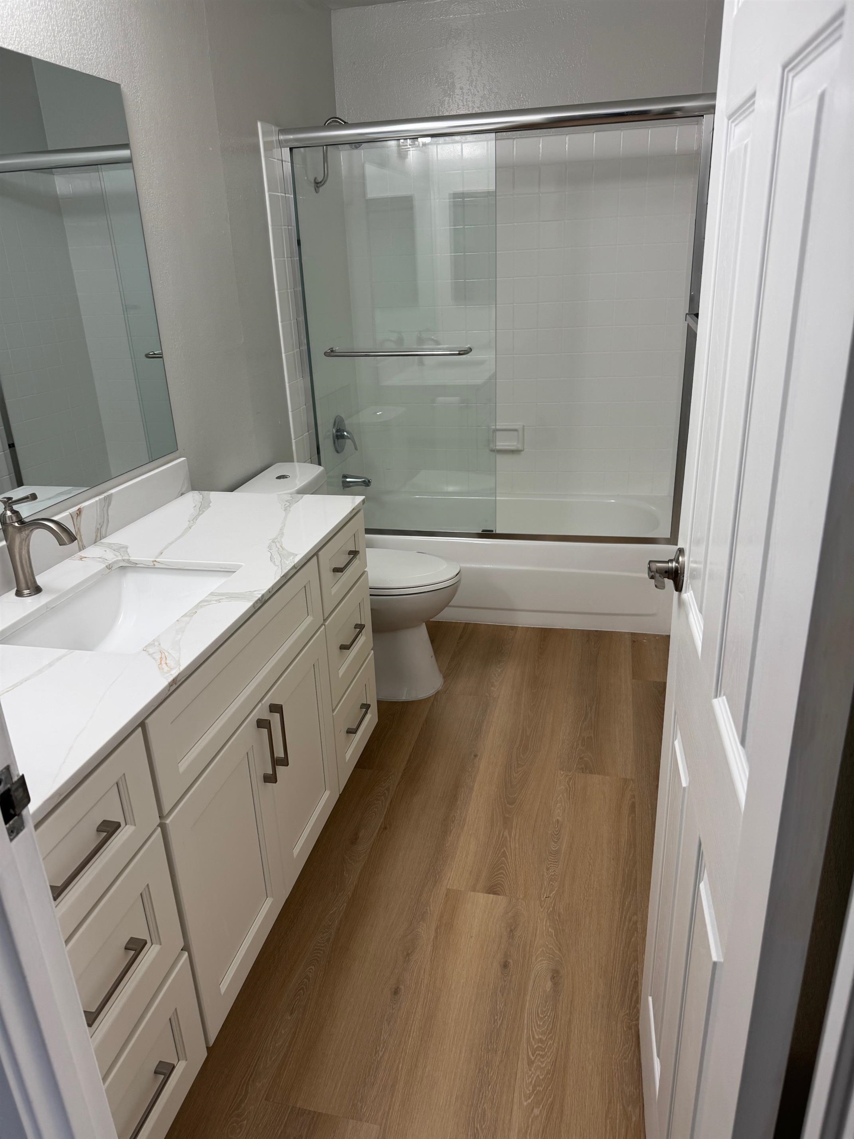 Photo #6: 41122486 Listing: Photo #6