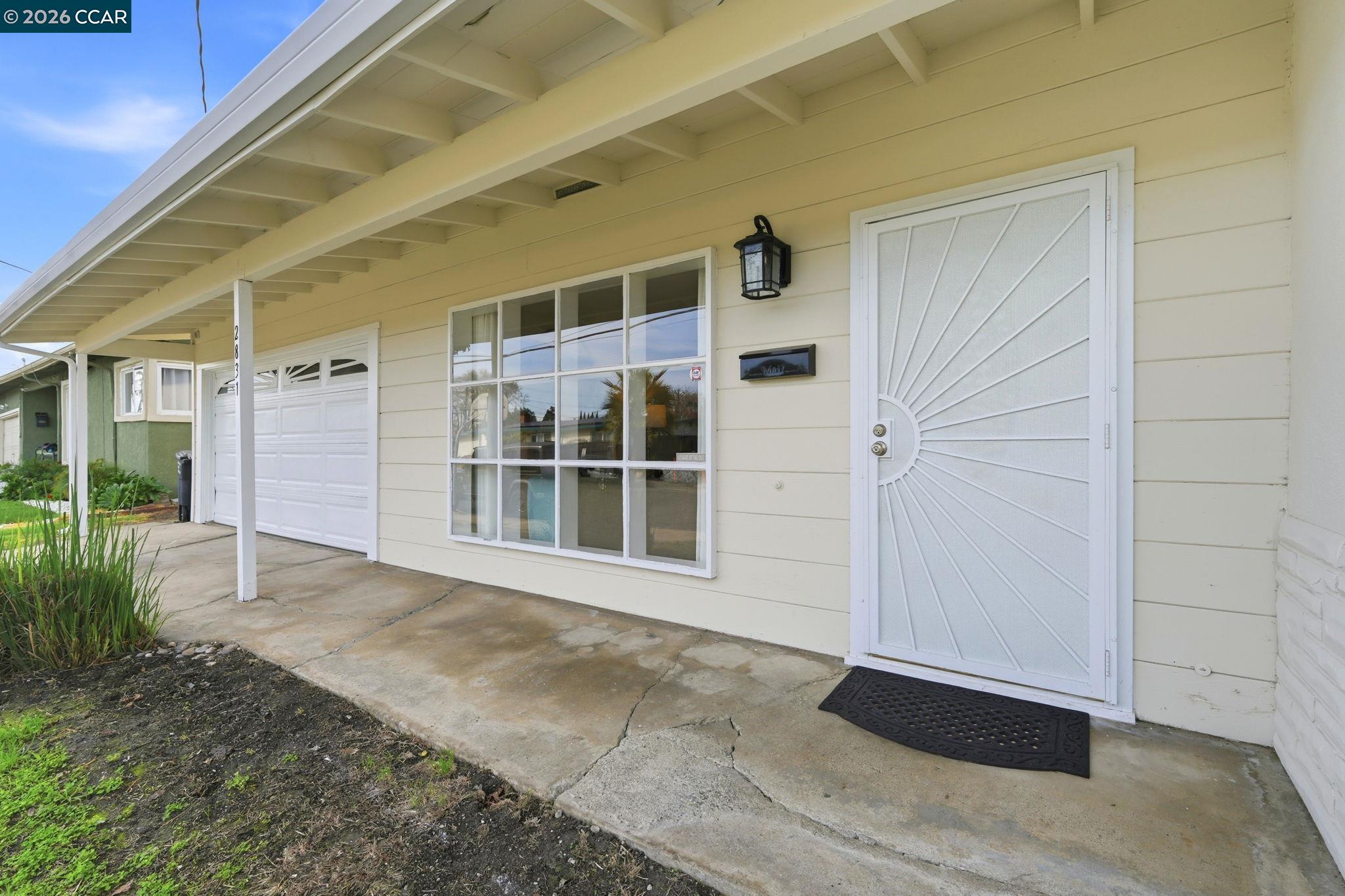 Front Image Thumbnail for CC41122488