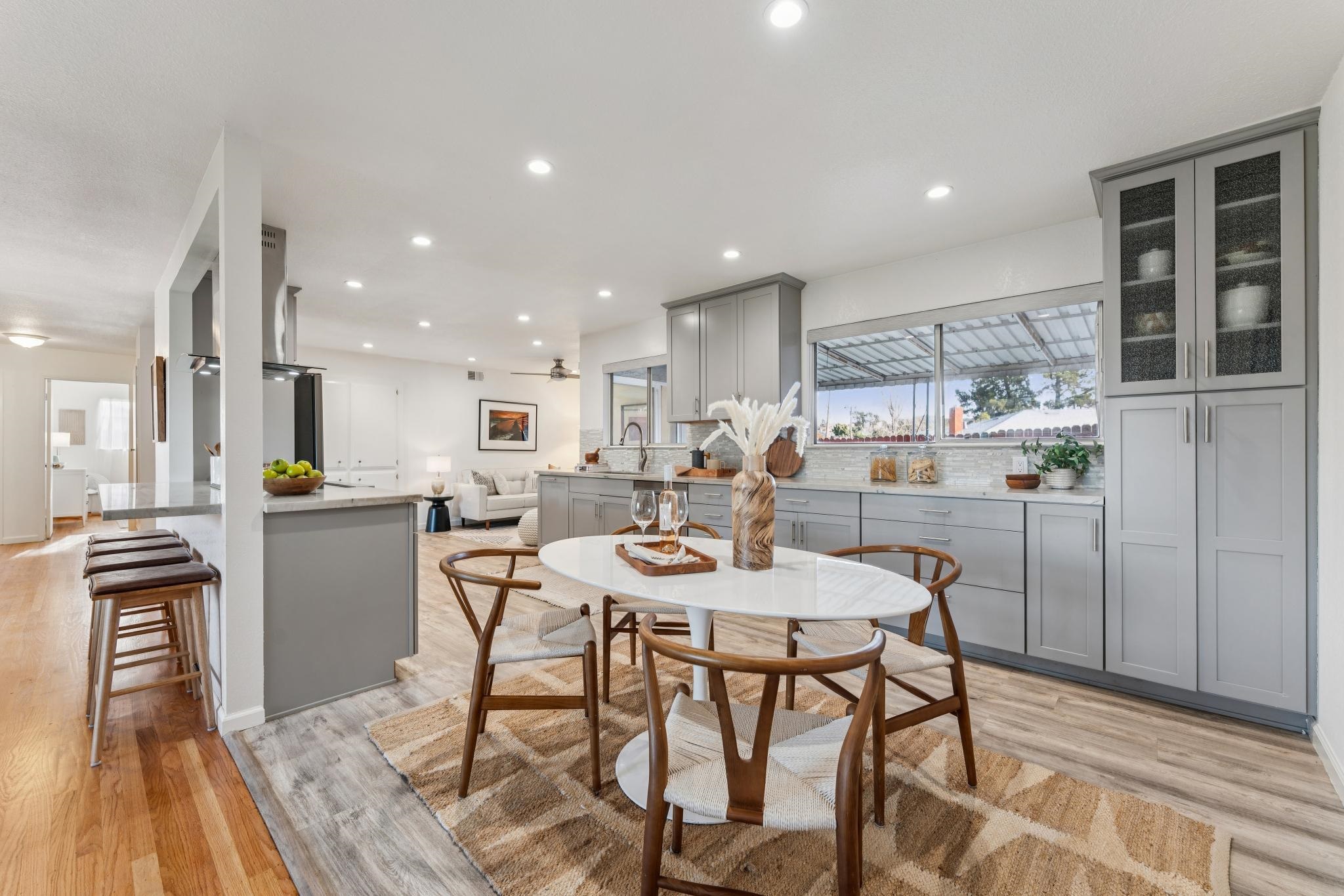 Detail Gallery Image 12 of 44 For 885 Tara Hills Dr, Pinole,  CA 94564 - 3 Beds | 2 Baths