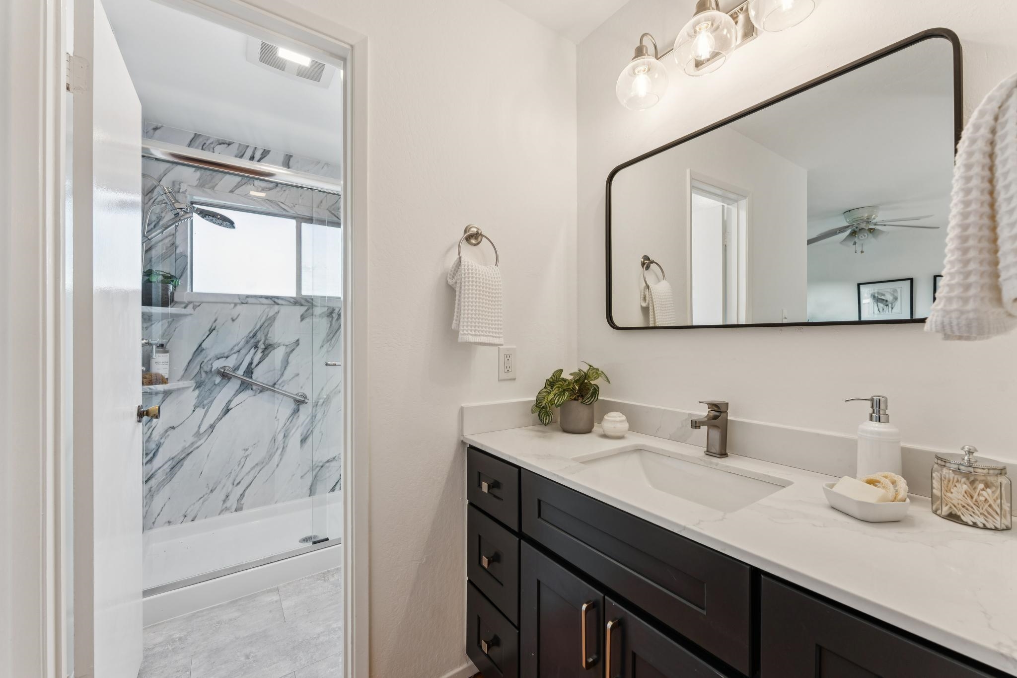 Detail Gallery Image 27 of 44 For 885 Tara Hills Dr, Pinole,  CA 94564 - 3 Beds | 2 Baths