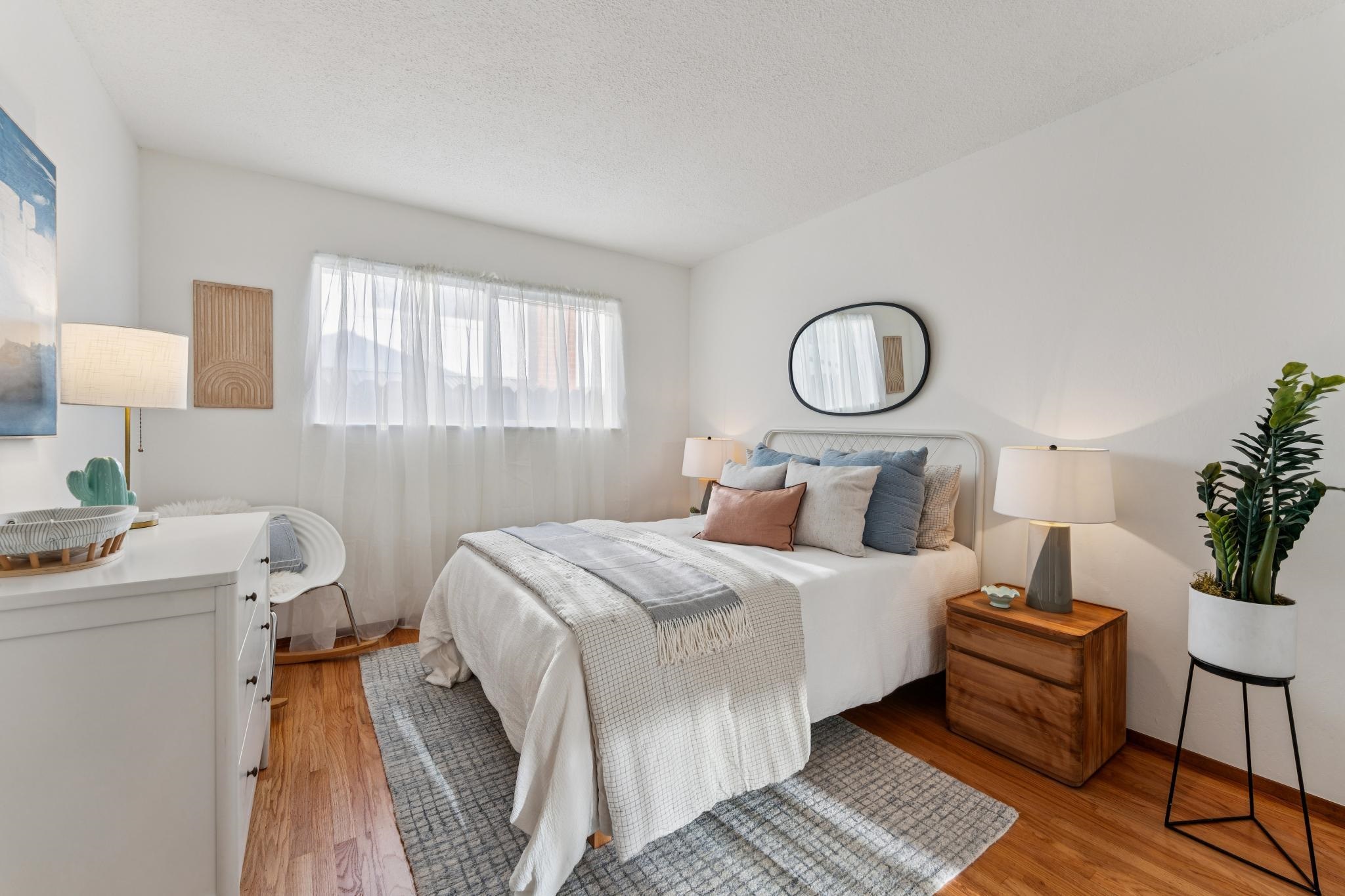 Detail Gallery Image 29 of 44 For 885 Tara Hills Dr, Pinole,  CA 94564 - 3 Beds | 2 Baths