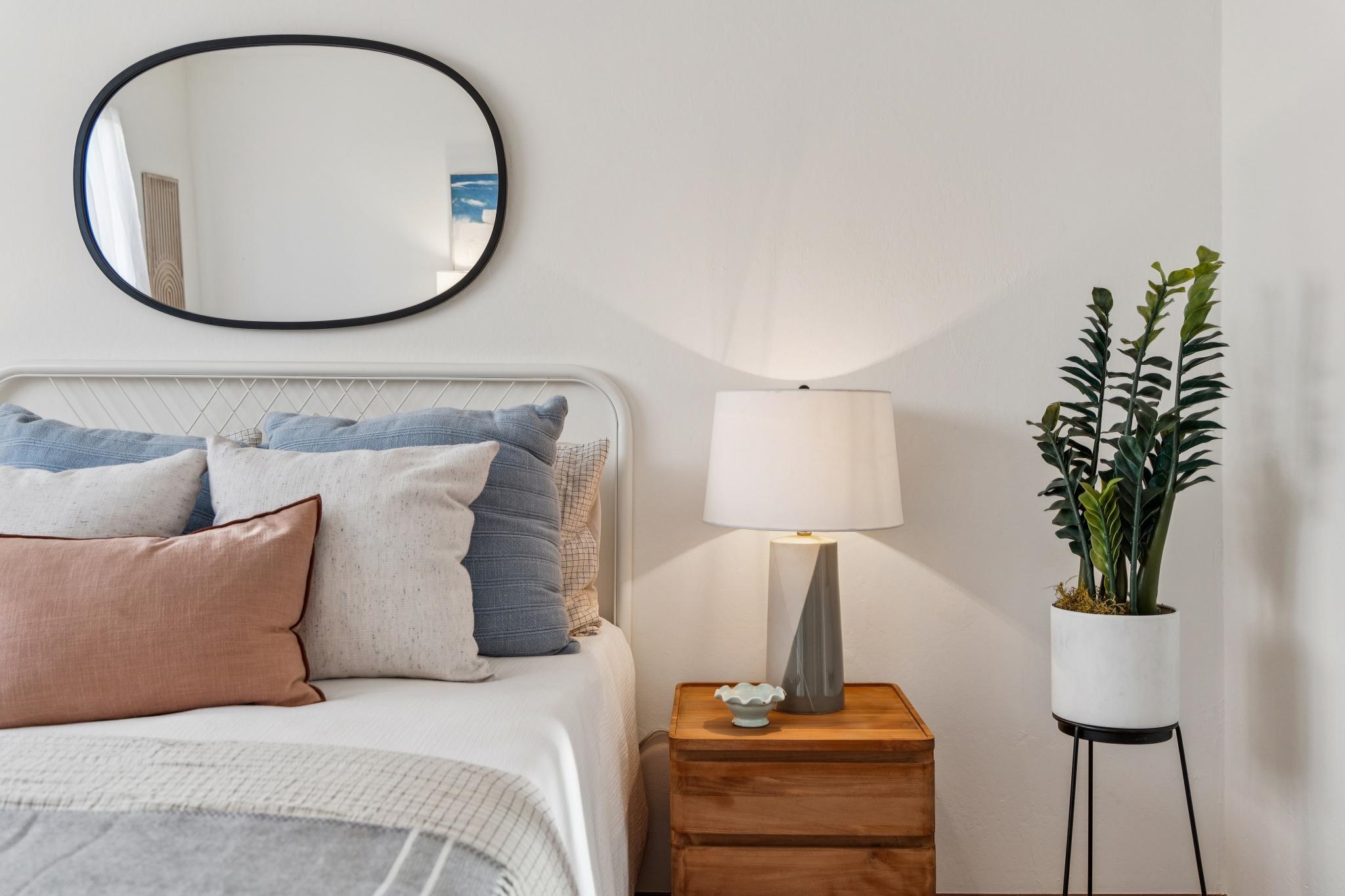 Detail Gallery Image 30 of 44 For 885 Tara Hills Dr, Pinole,  CA 94564 - 3 Beds | 2 Baths