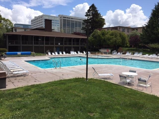 Photo #12: 41122490 Listing: Photo #12