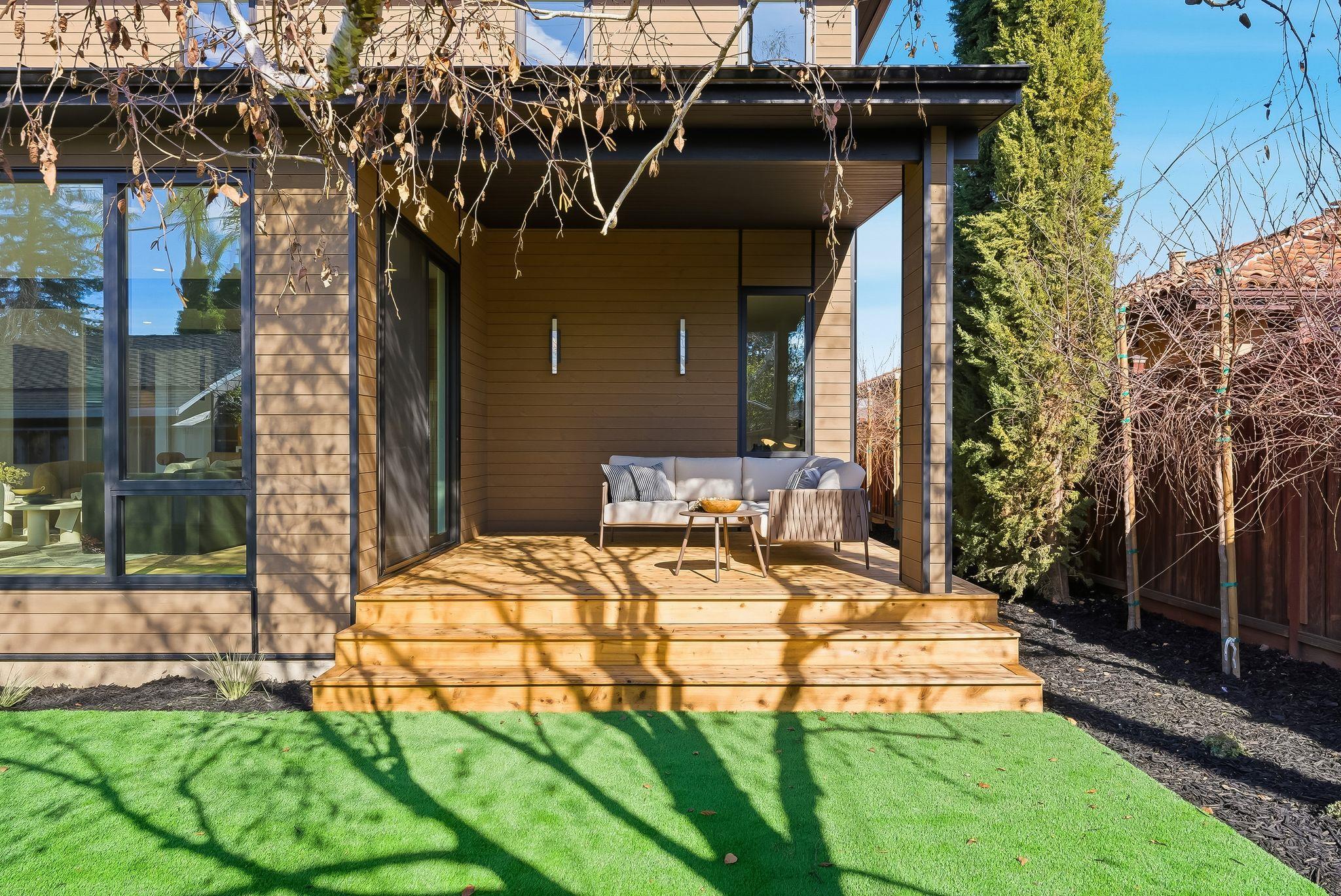 Detail Gallery Image 46 of 54 For 1544 De Anza Way, San Jose,  CA 95125 - 5 Beds | 3 Baths