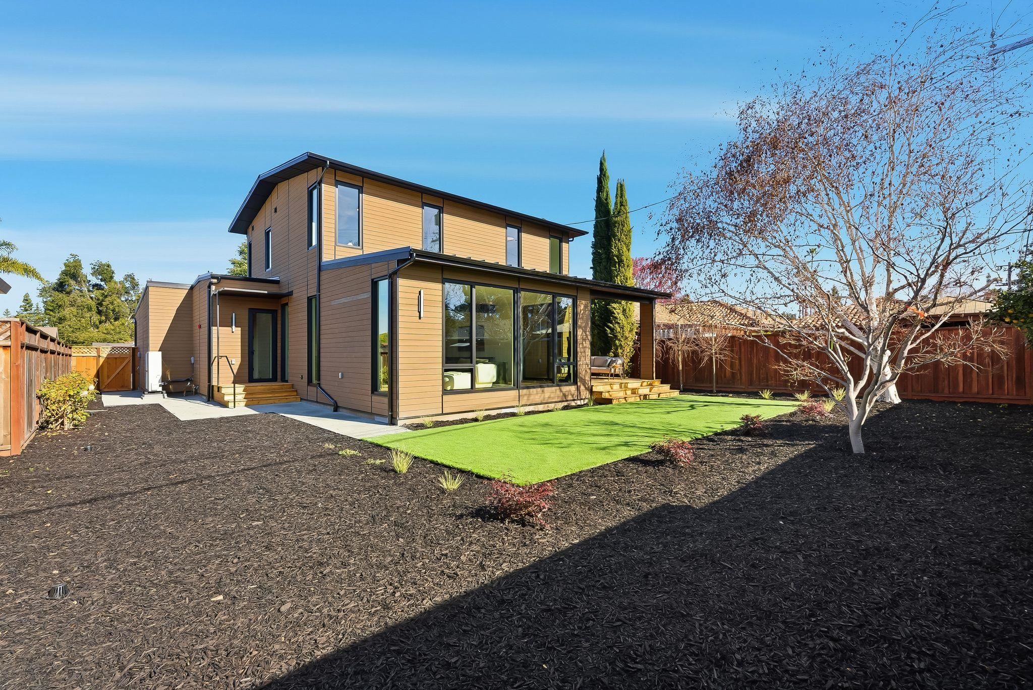 Detail Gallery Image 51 of 54 For 1544 De Anza Way, San Jose,  CA 95125 - 5 Beds | 3 Baths