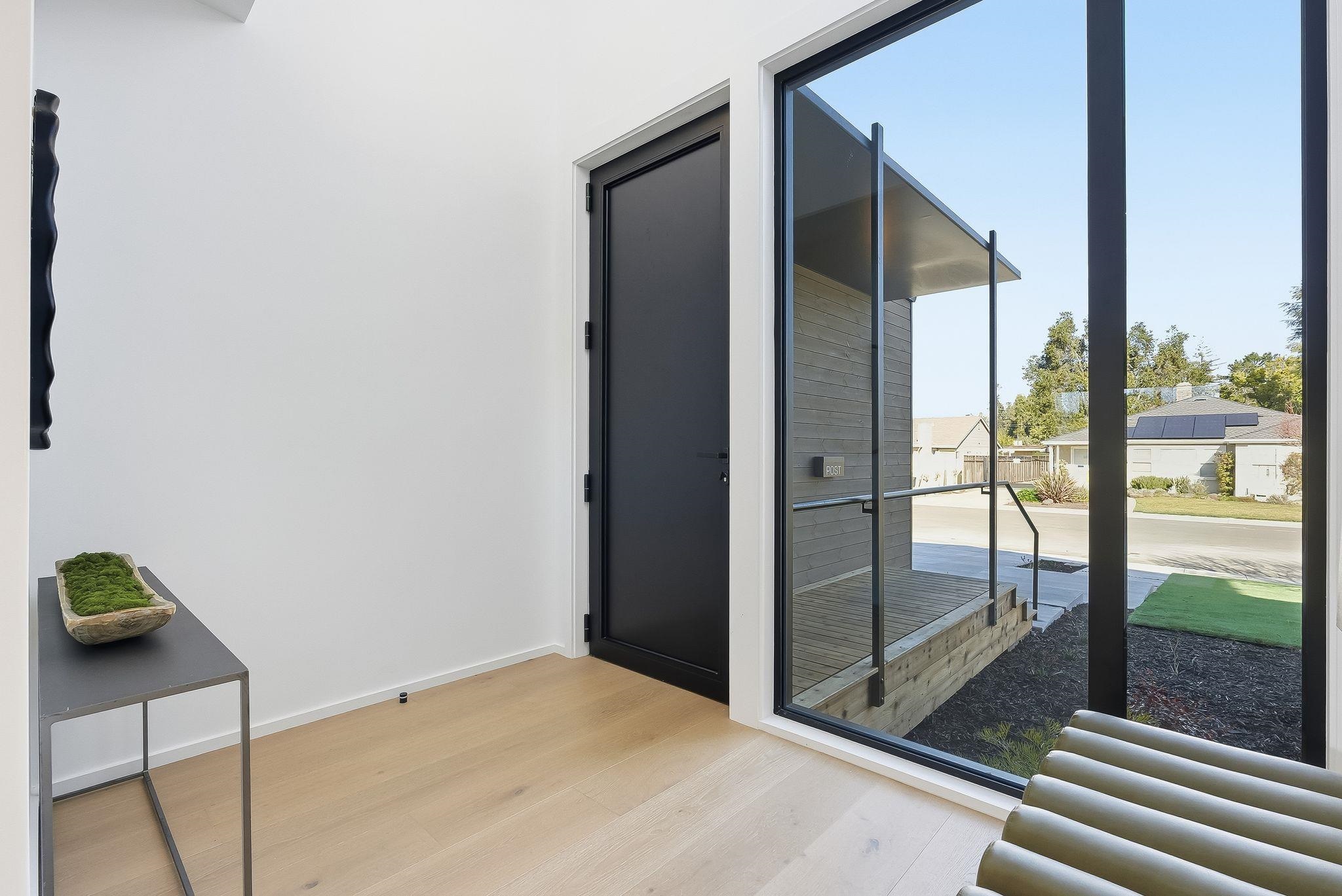 Detail Gallery Image 8 of 54 For 1544 De Anza Way, San Jose,  CA 95125 - 5 Beds | 3 Baths