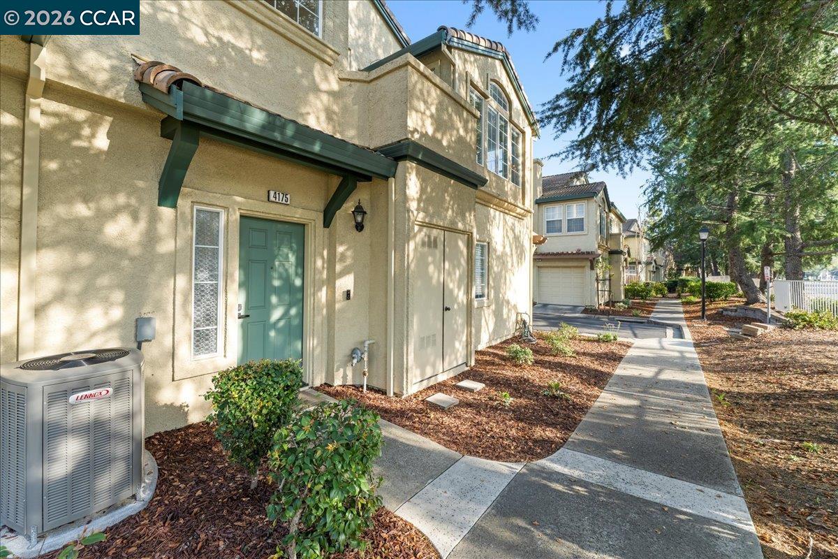 Photo #25: 41122492 Listing: Photo #25