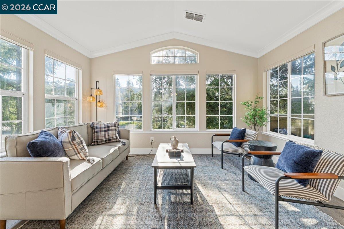 Photo #10: 41122492 Listing: Photo #10