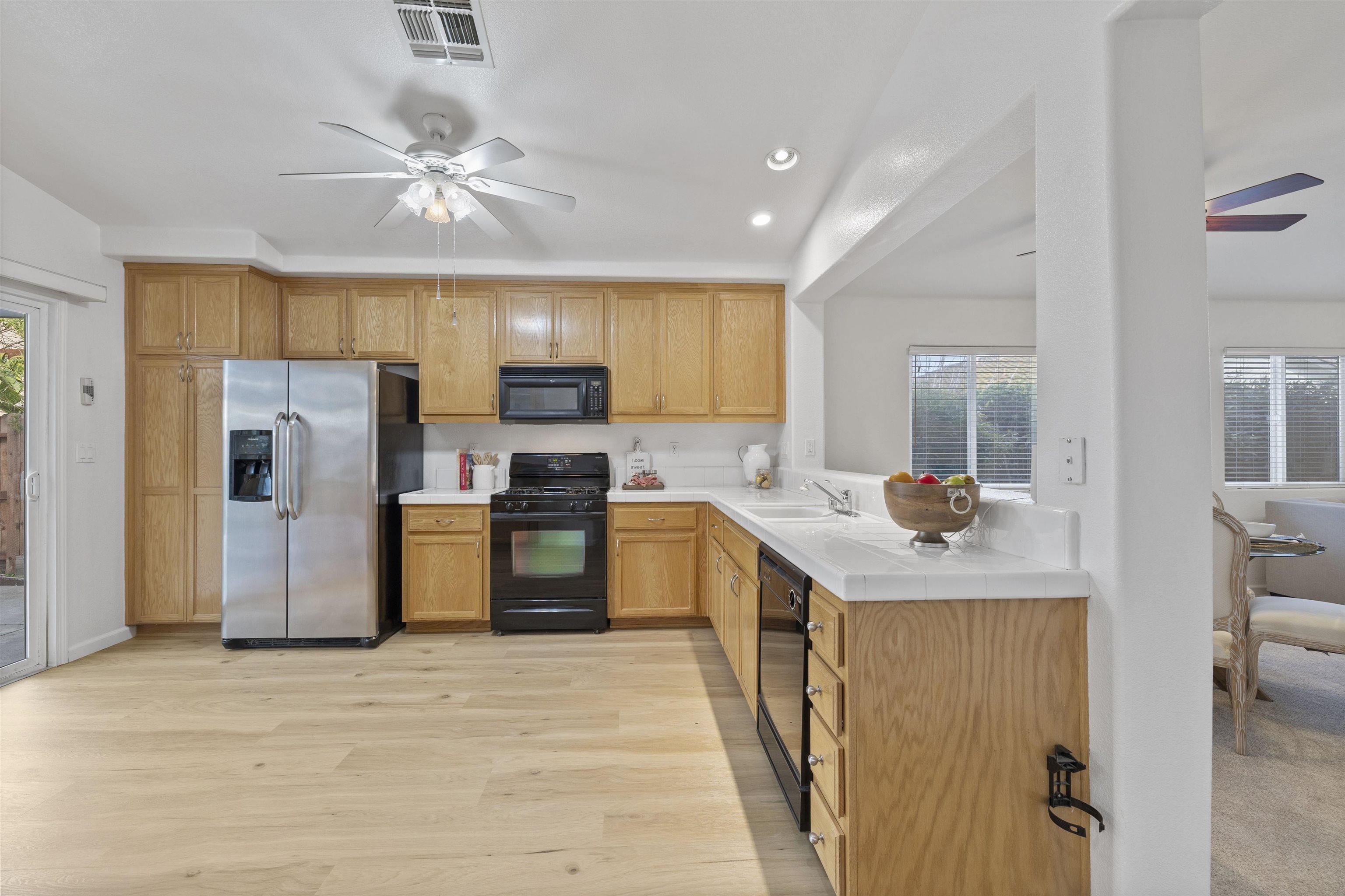 Detail Gallery Image 14 of 60 For 2237 Clock Tower Ct, Riverbank,  CA 95367 - 3 Beds | 2 Baths