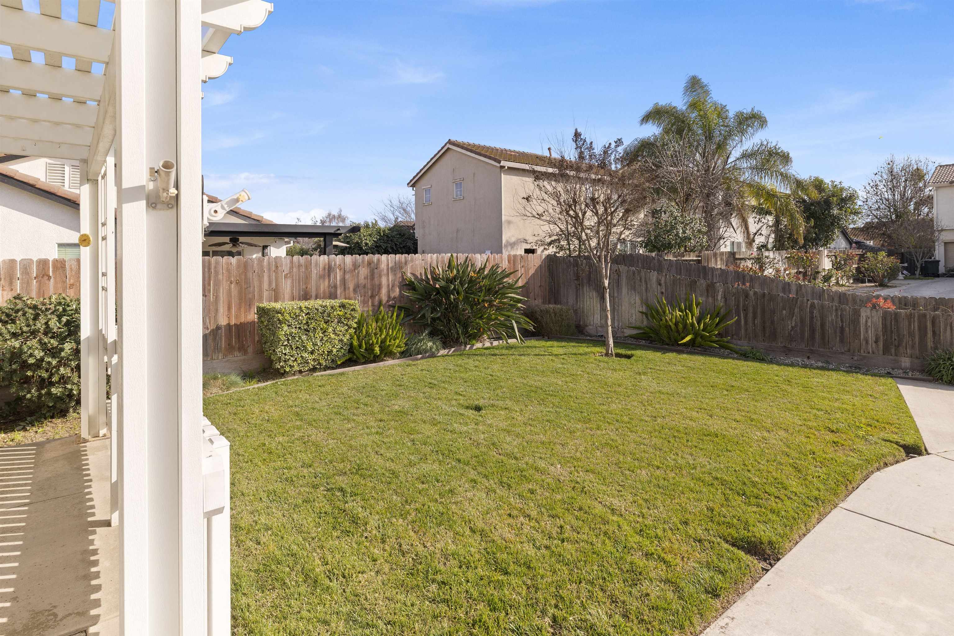 Detail Gallery Image 39 of 60 For 2237 Clock Tower Ct, Riverbank,  CA 95367 - 3 Beds | 2 Baths