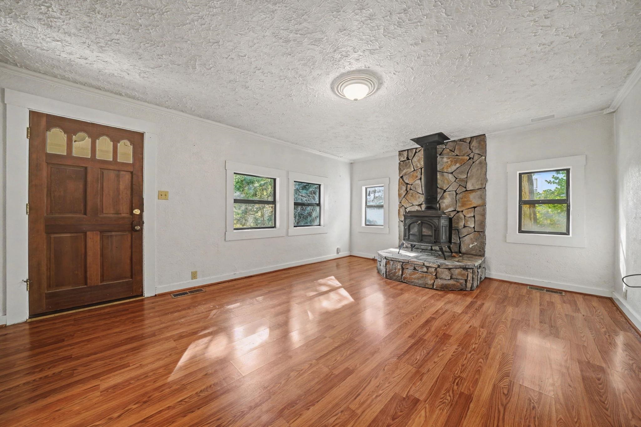 Detail Gallery Image 20 of 60 For 731 Dam, Murphys,  CA 95247 - 3 Beds | 3 Baths