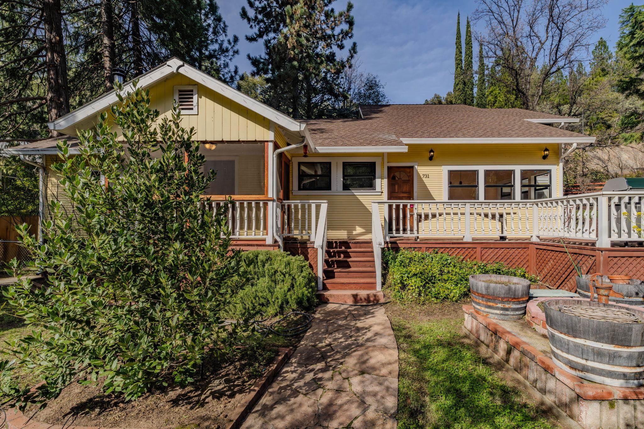 Detail Gallery Image 3 of 60 For 731 Dam, Murphys,  CA 95247 - 3 Beds | 3 Baths