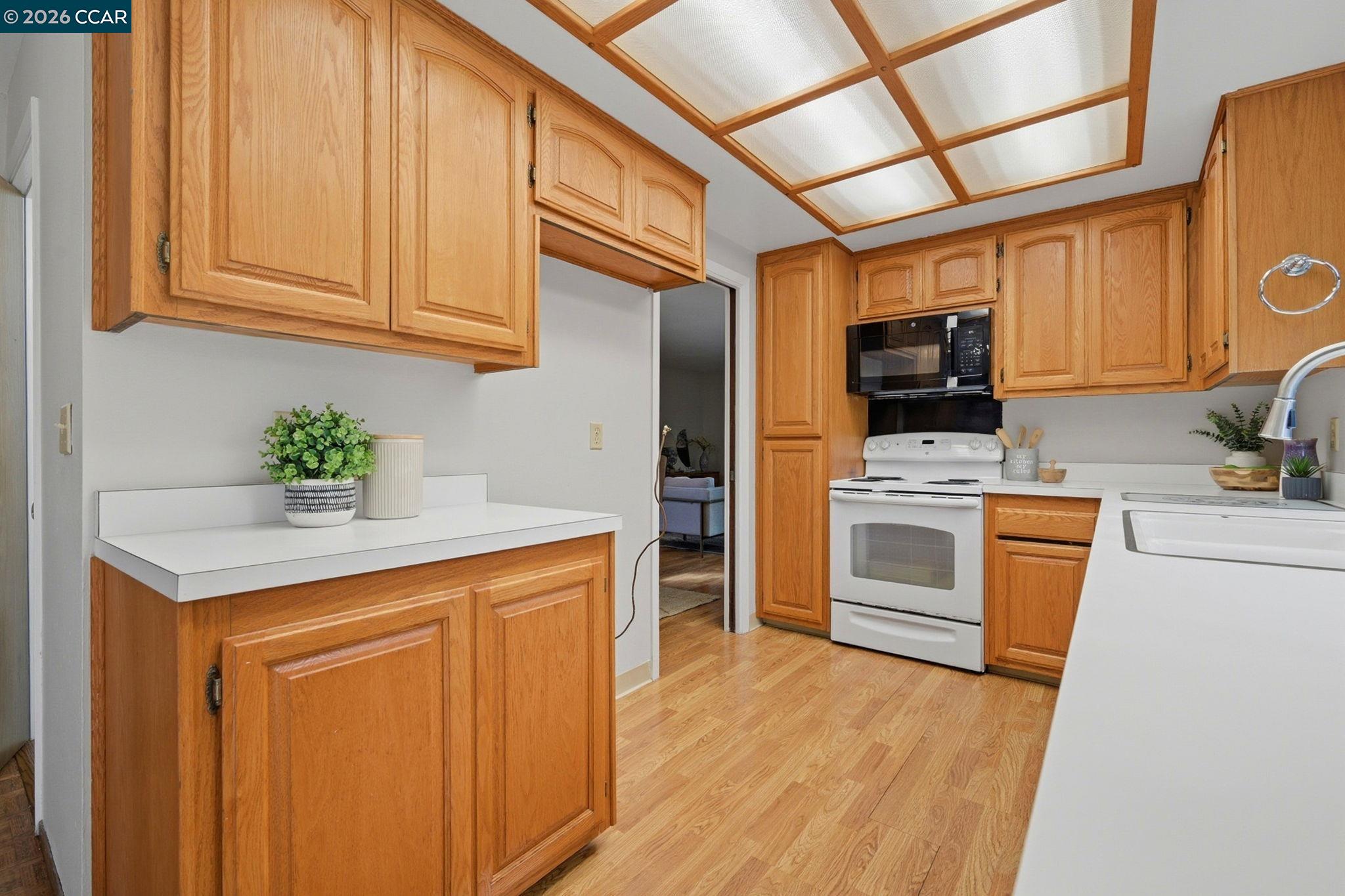 Photo #10: 41122501 Listing: Photo #10