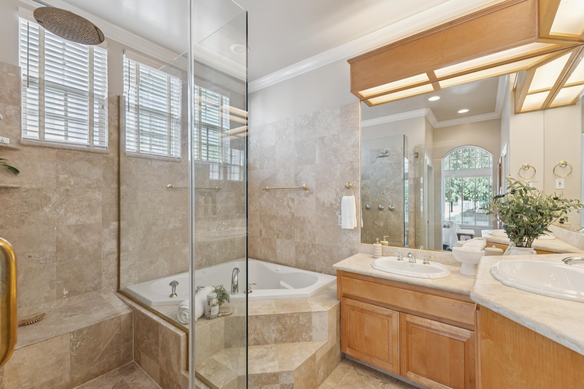 Detail Gallery Image 29 of 57 For 862 E Angela St, Pleasanton,  CA 94566 - 4 Beds | 4 Baths