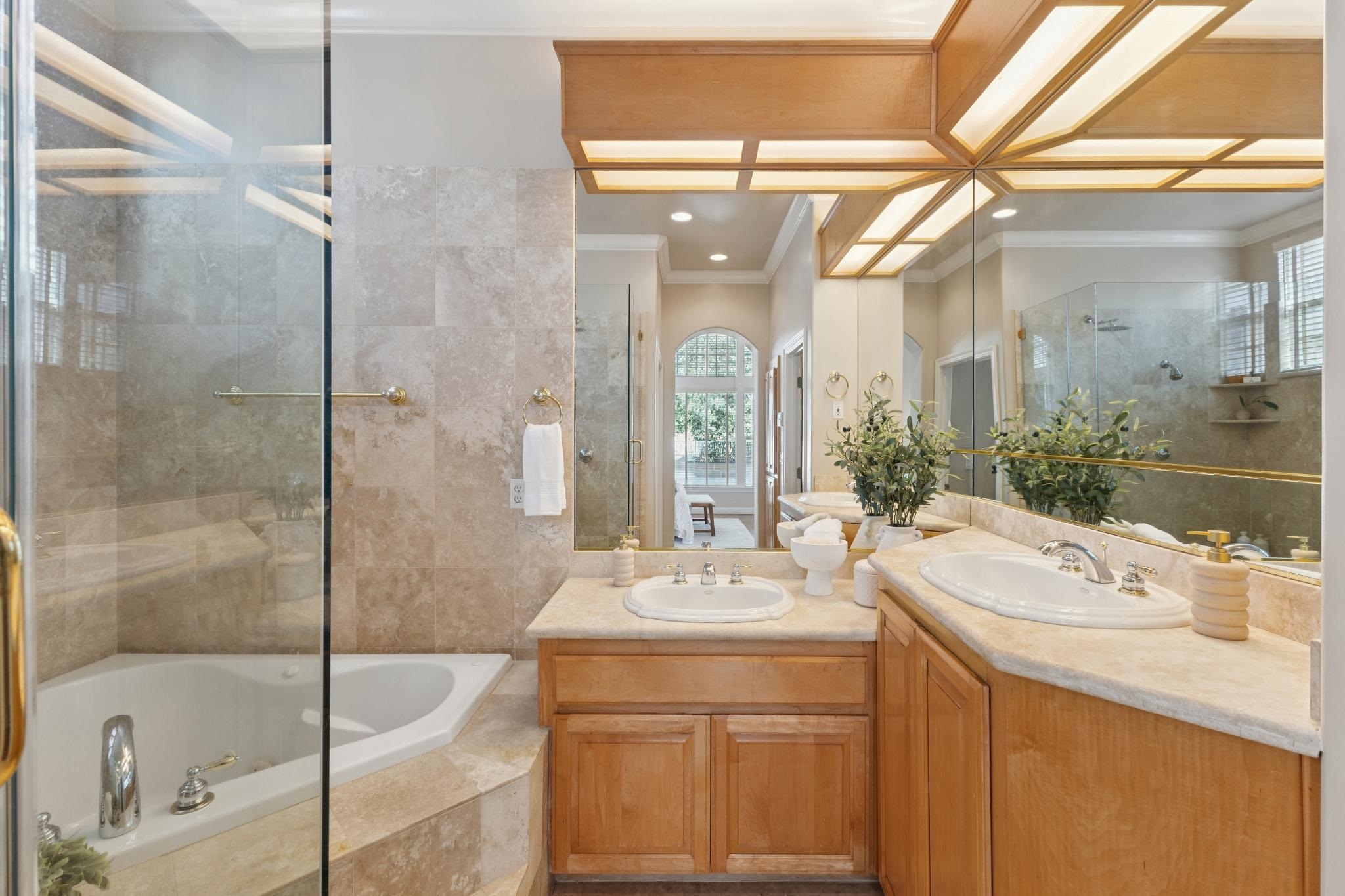 Detail Gallery Image 31 of 57 For 862 E Angela St, Pleasanton,  CA 94566 - 4 Beds | 4 Baths