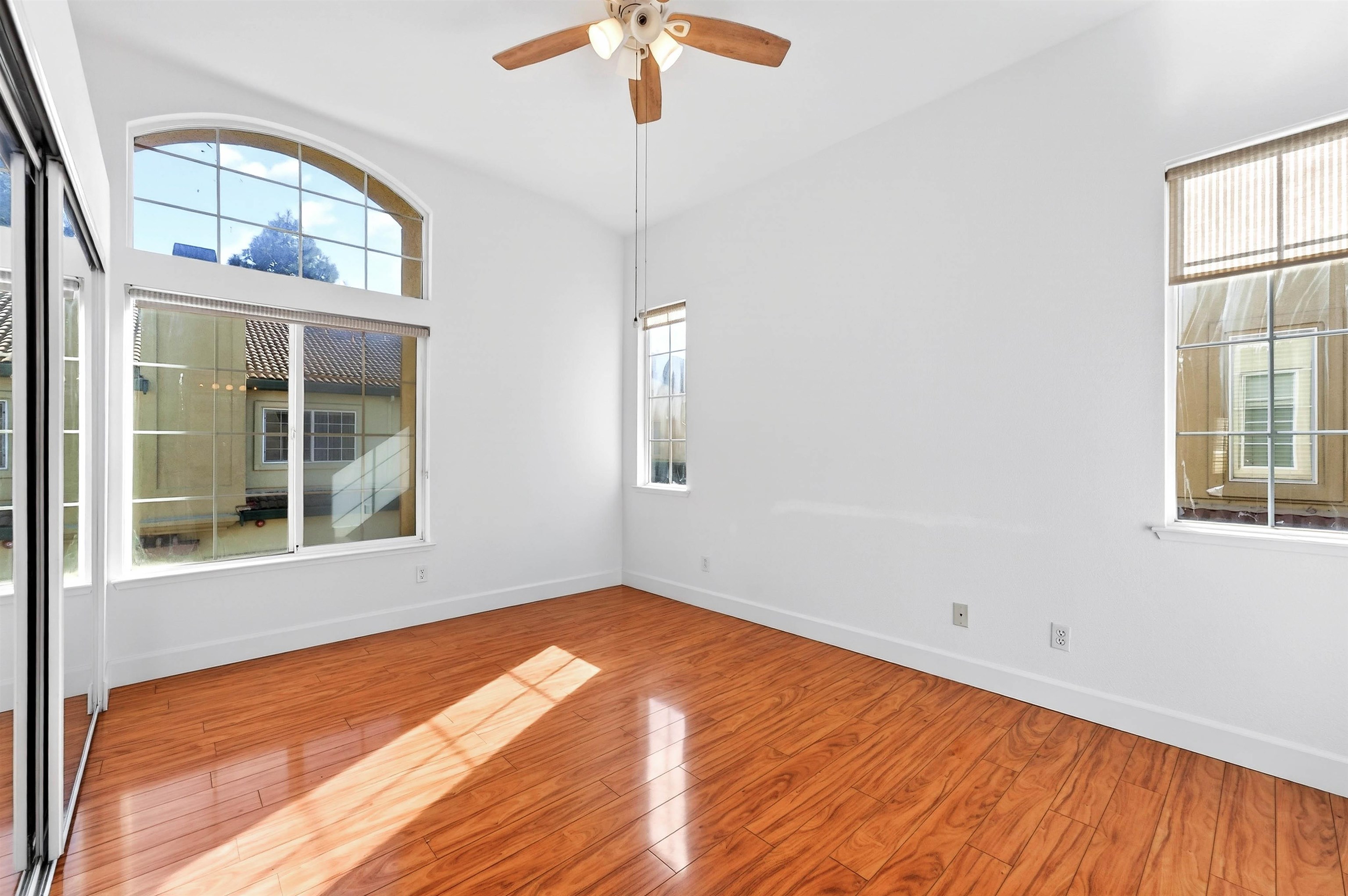 Photo #16: 41122504 Listing: Photo #16