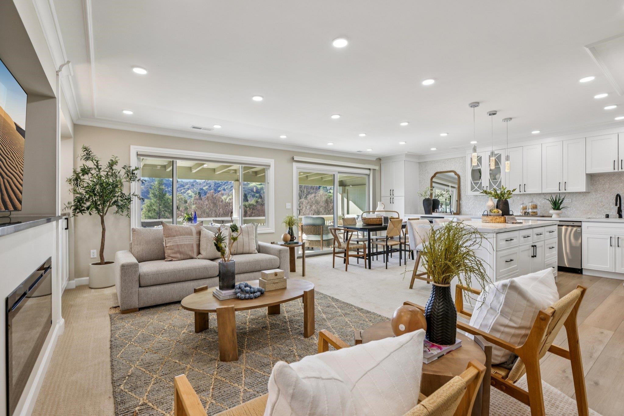 Photo #8: 41122505 Listing: Photo #8