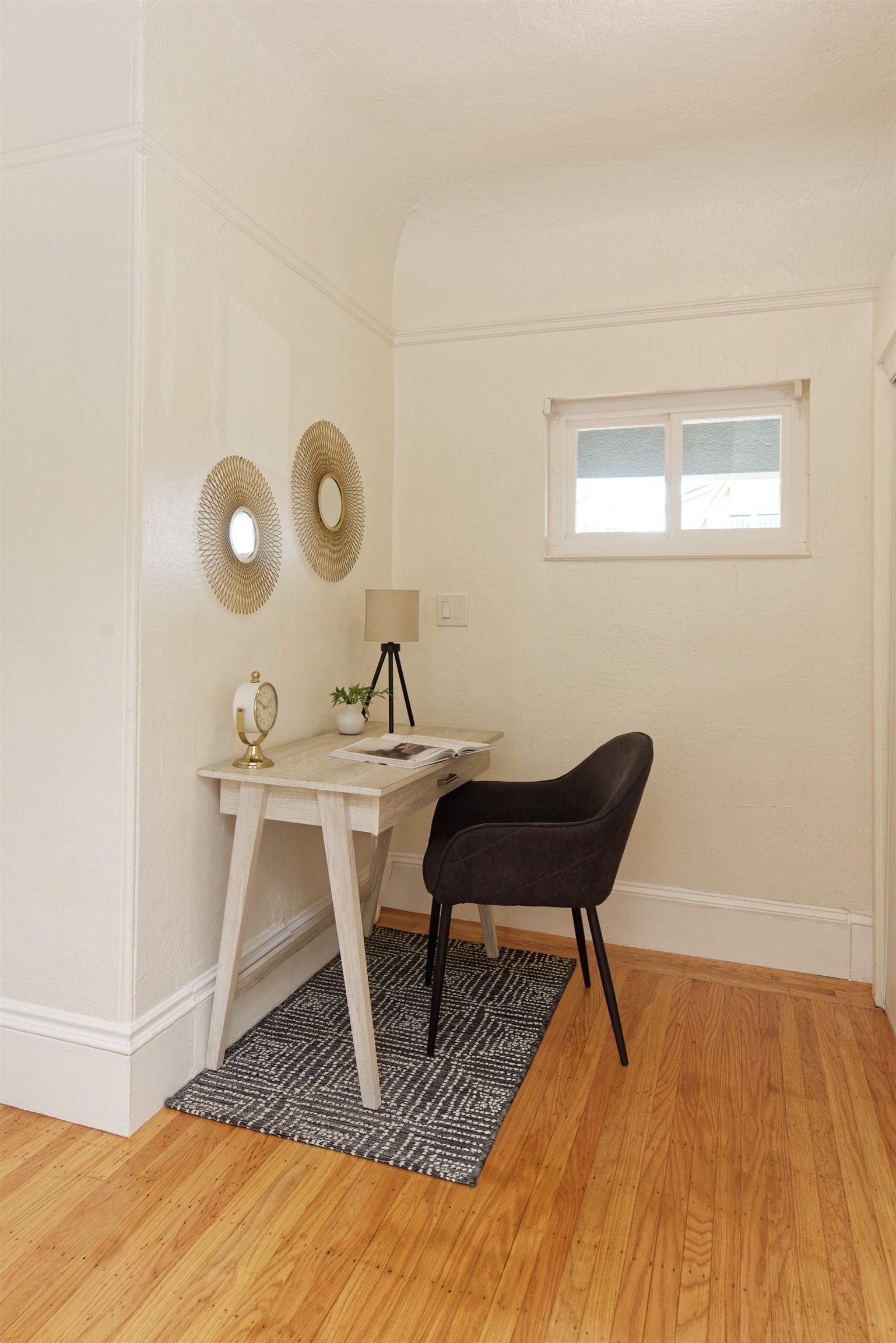 Detail Gallery Image 25 of 27 For 716 39th St, Oakland,  CA 94609 - 3 Beds | 2 Baths