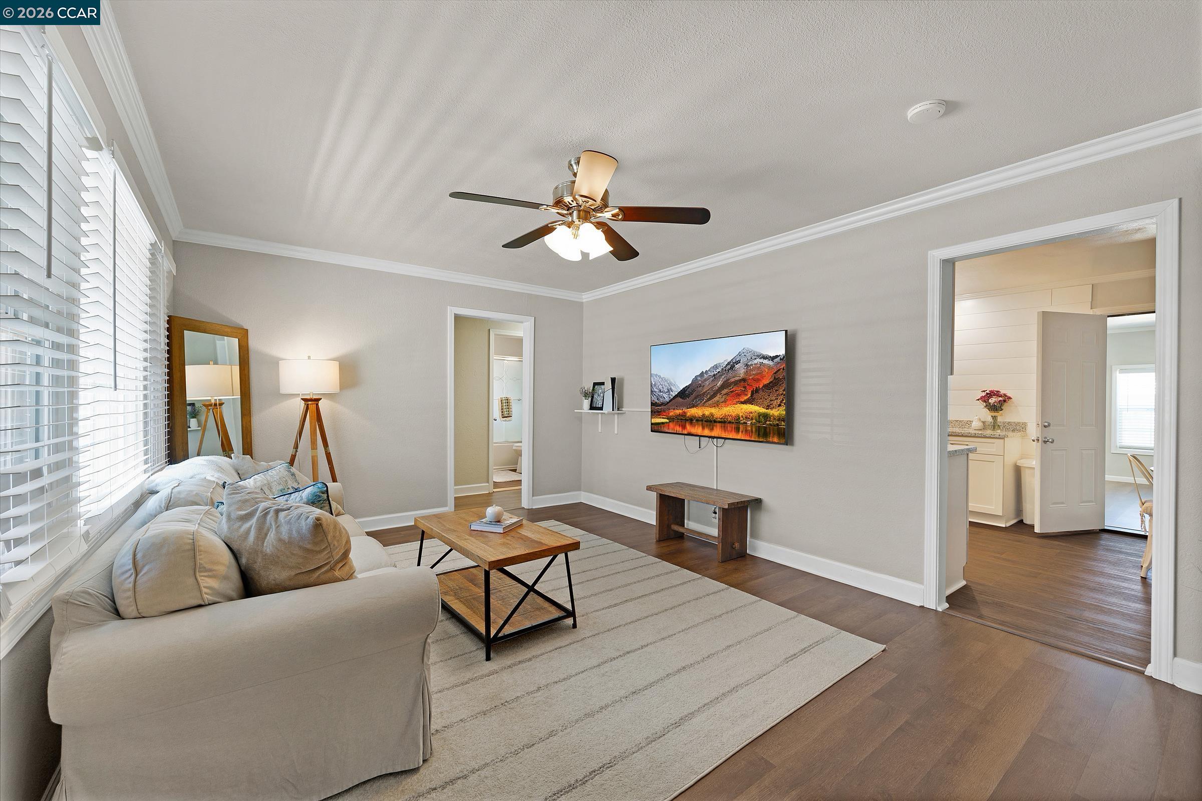 Detail Gallery Image 2 of 34 For 45 E 13th St, Antioch,  CA 94509 - 3 Beds | 2 Baths