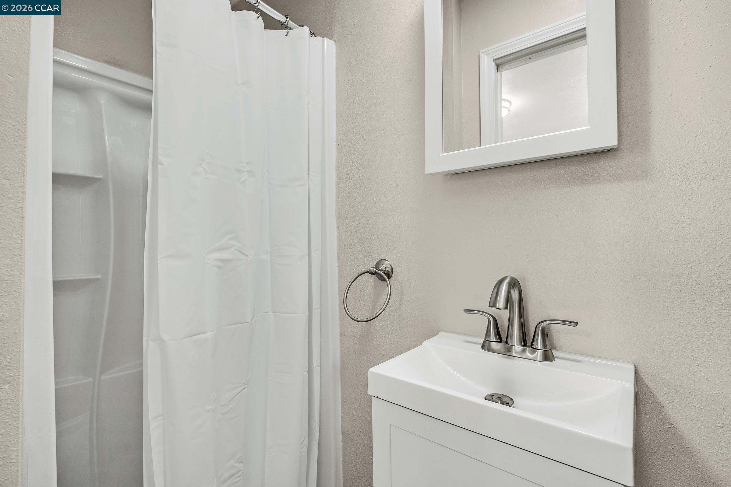 Detail Gallery Image 24 of 34 For 45 E 13th St, Antioch,  CA 94509 - 3 Beds | 2 Baths