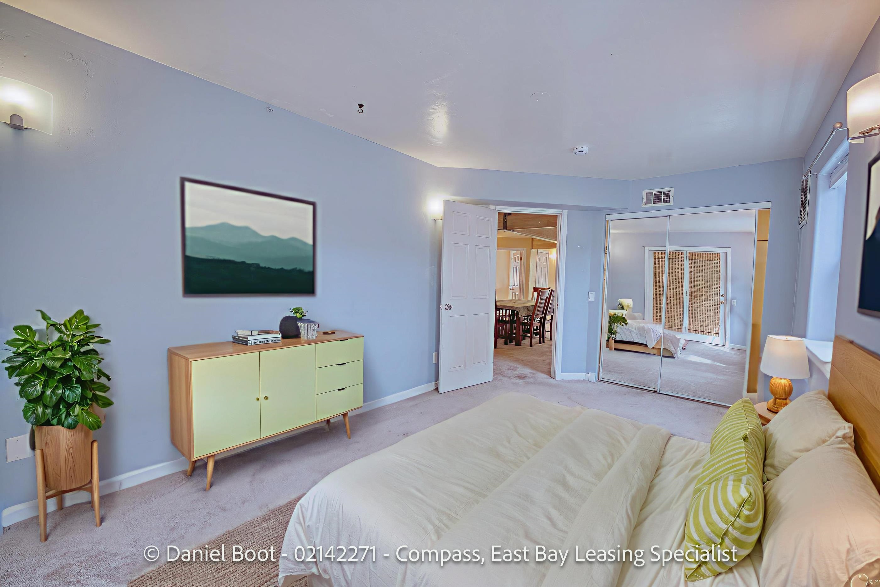 Detail Gallery Image 15 of 41 For 2141 Ward St, Berkeley,  CA 94705 - 4 Beds | 2 Baths