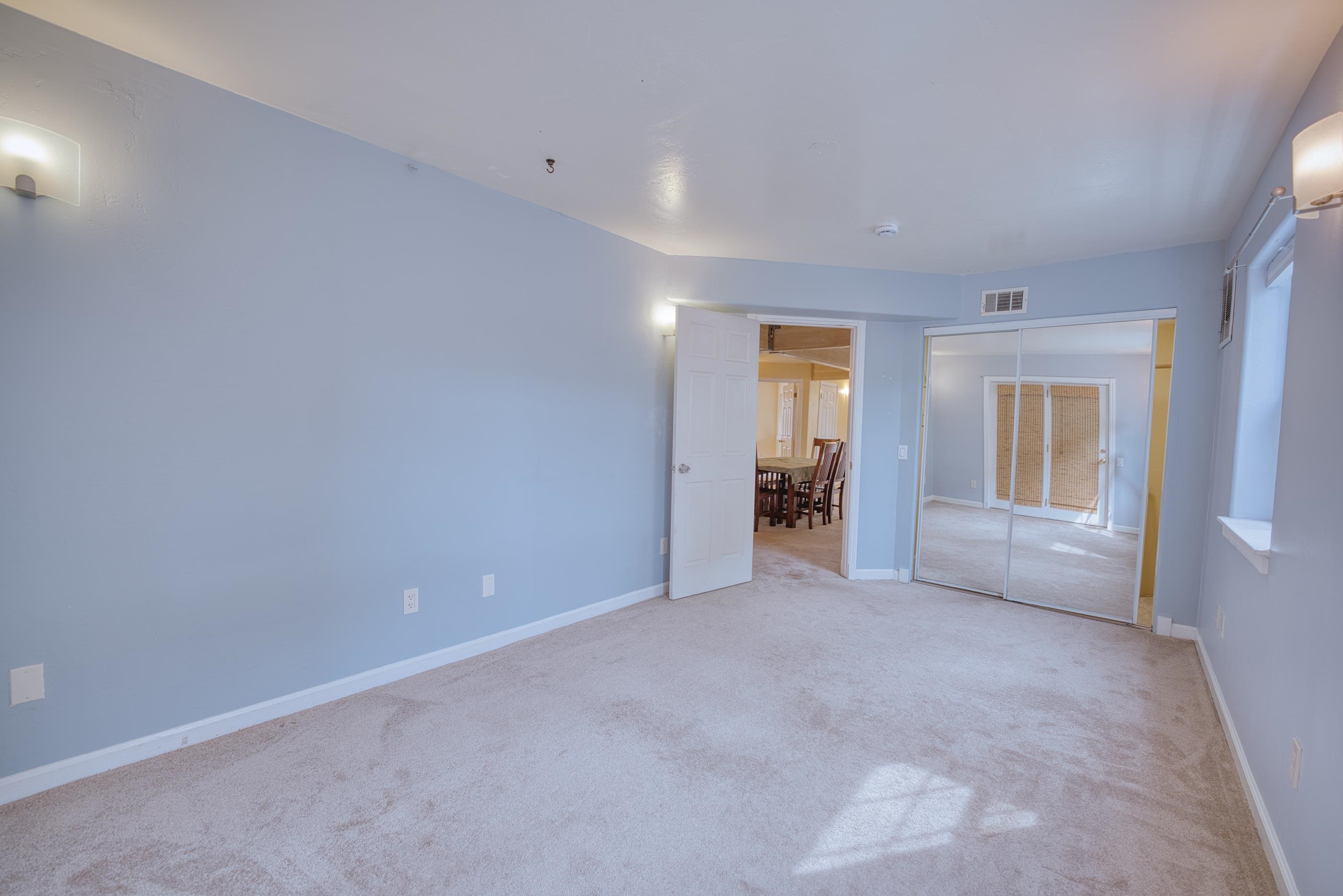 Detail Gallery Image 23 of 41 For 2141 Ward St, Berkeley,  CA 94705 - 4 Beds | 2 Baths