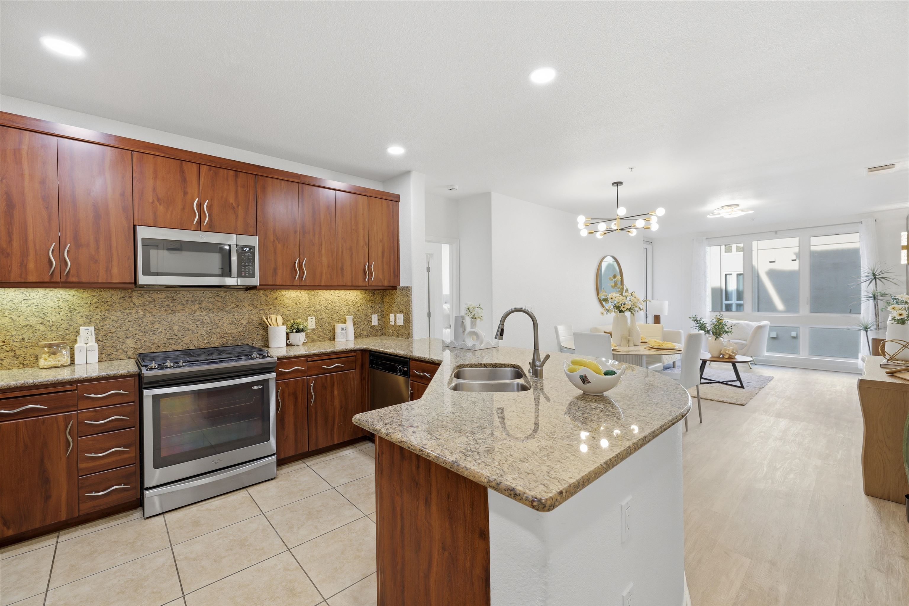 Photo #13: 41122509 Listing: Photo #13