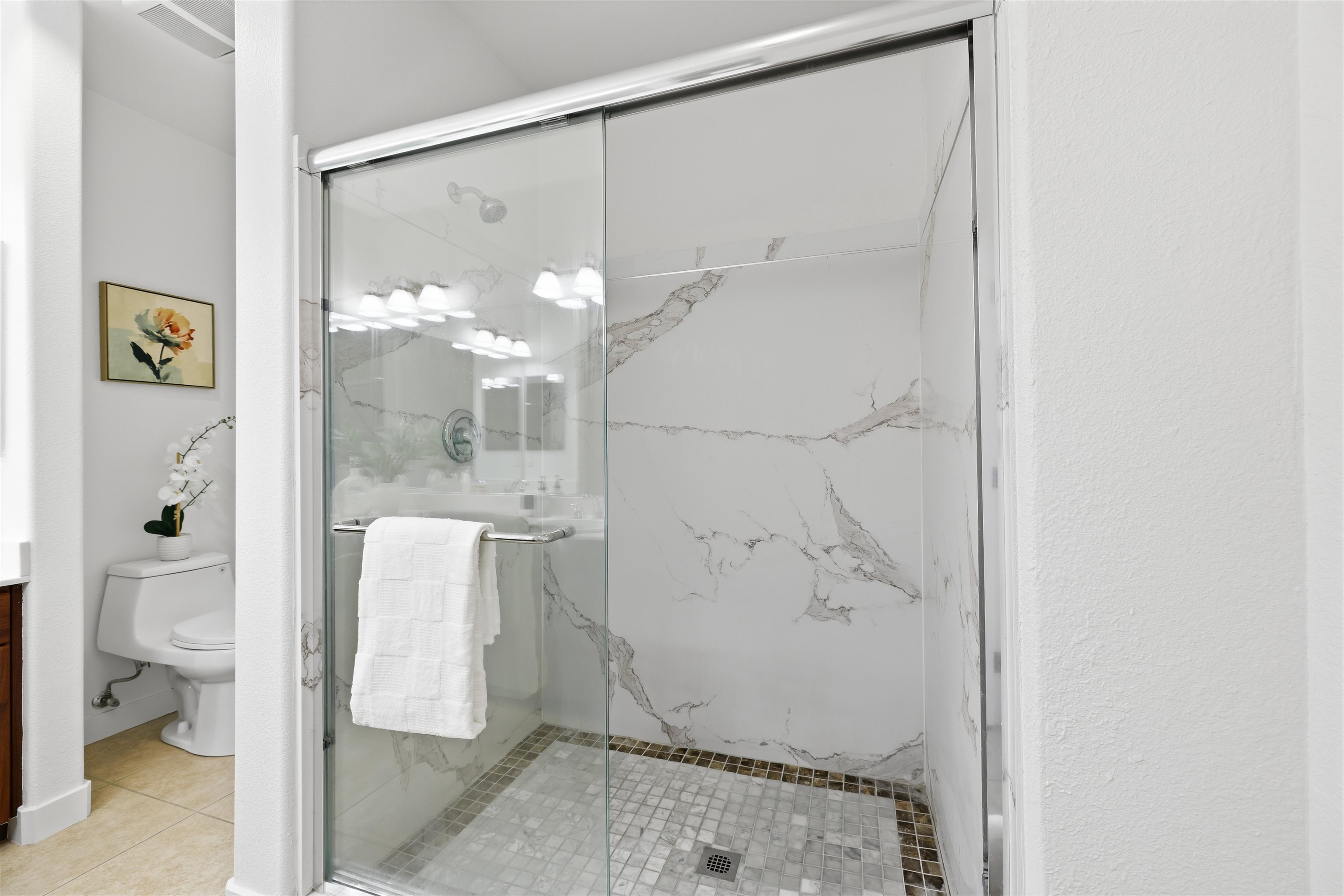 Photo #21: 41122509 Listing: Photo #21