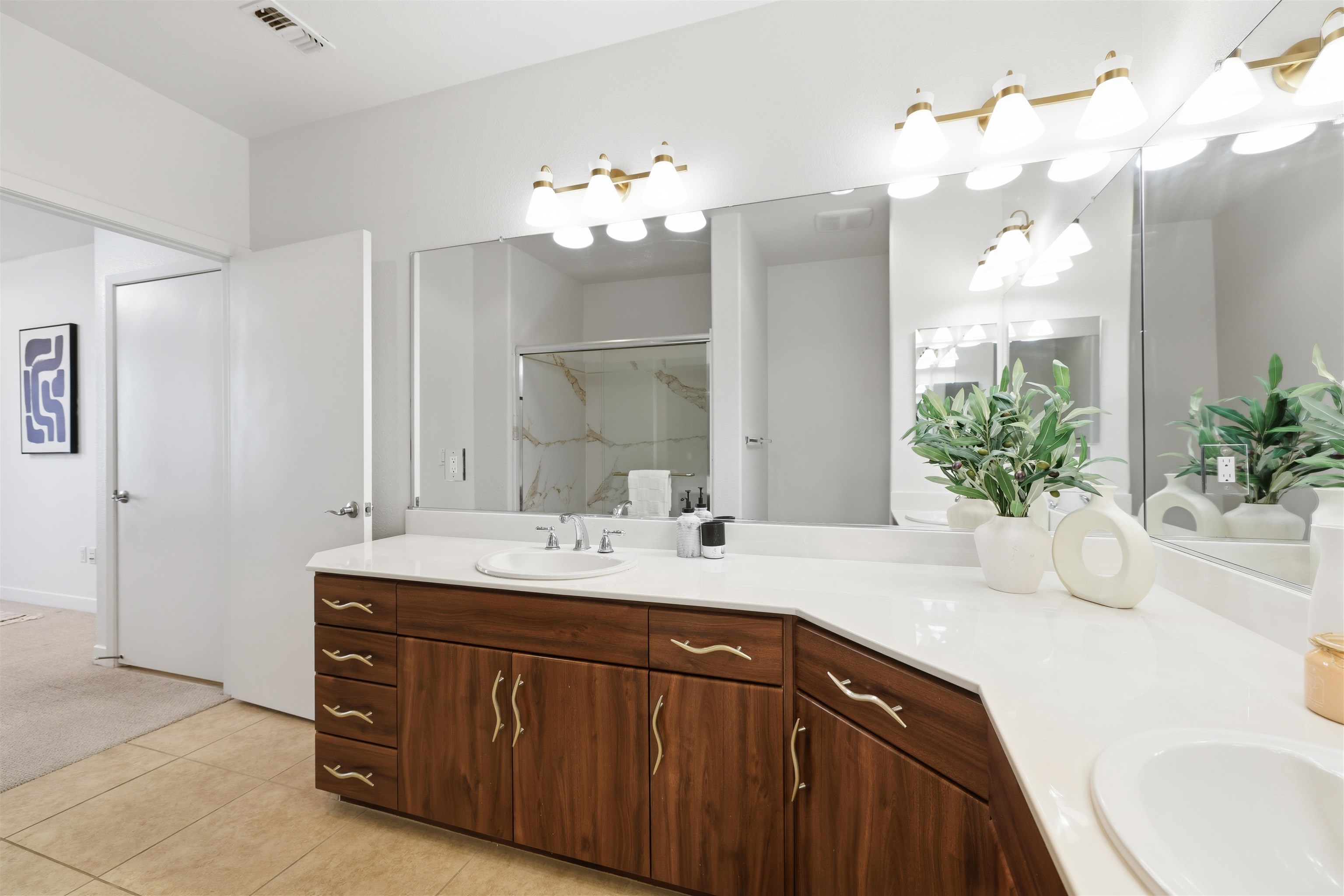 Photo #22: 41122509 Listing: Photo #22