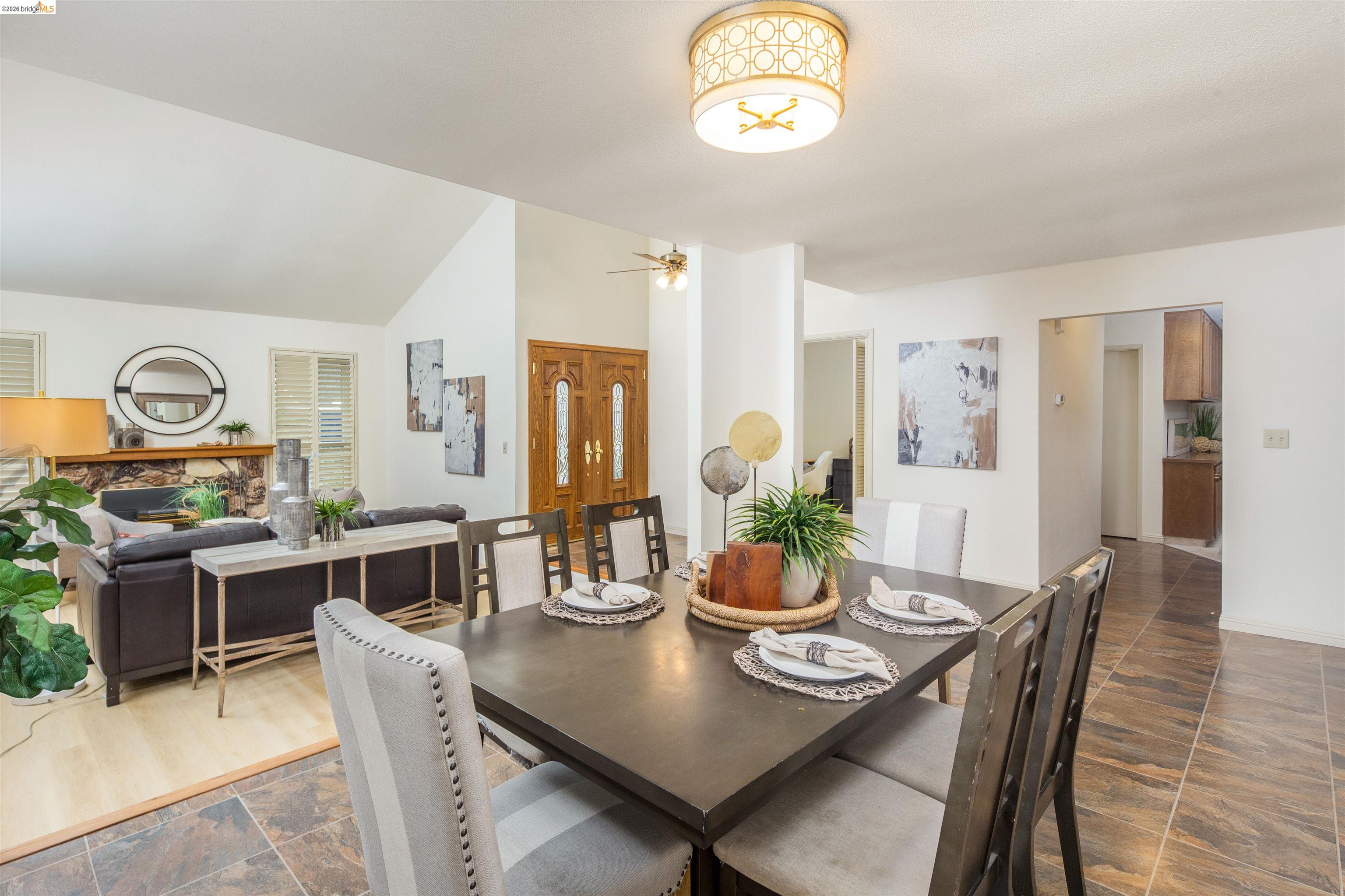 Detail Gallery Image 11 of 59 For 3237 Vera Cruz Dr, San Ramon,  CA 94583 - 4 Beds | 2 Baths