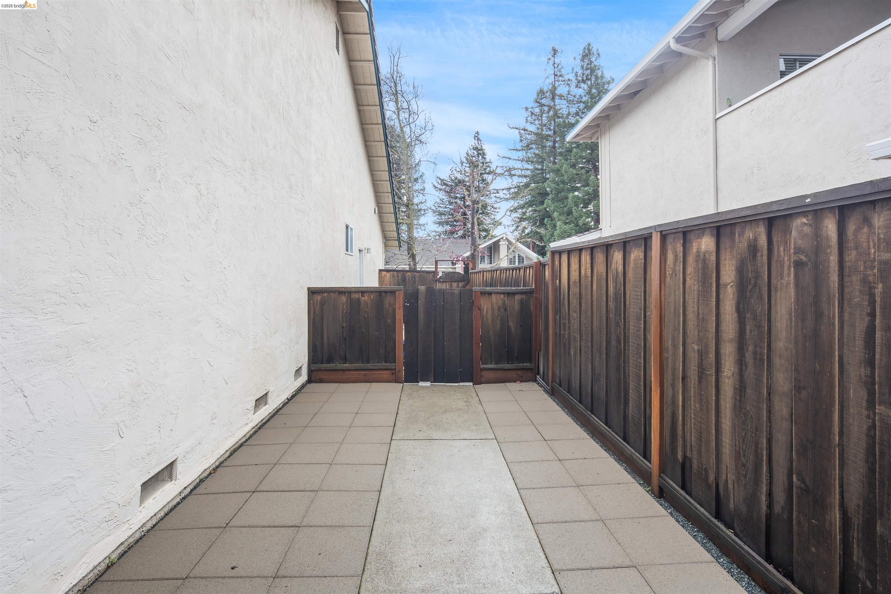 Detail Gallery Image 49 of 59 For 3237 Vera Cruz Dr, San Ramon,  CA 94583 - 4 Beds | 2 Baths