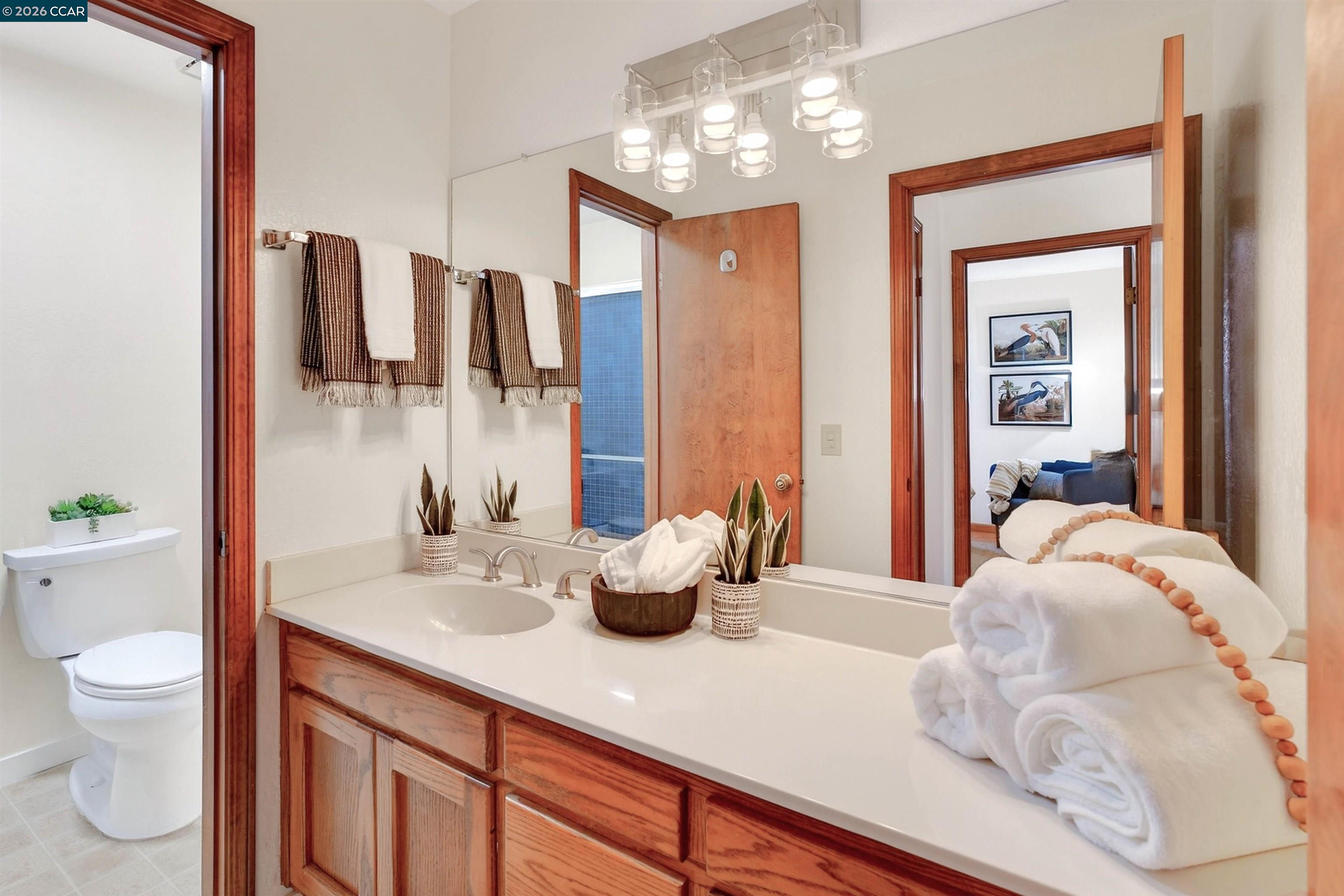 Detail Gallery Image 20 of 36 For 3360 Parker Hill Rd, Santa Rosa,  CA 95404-1743 - 2 Beds | 2 Baths