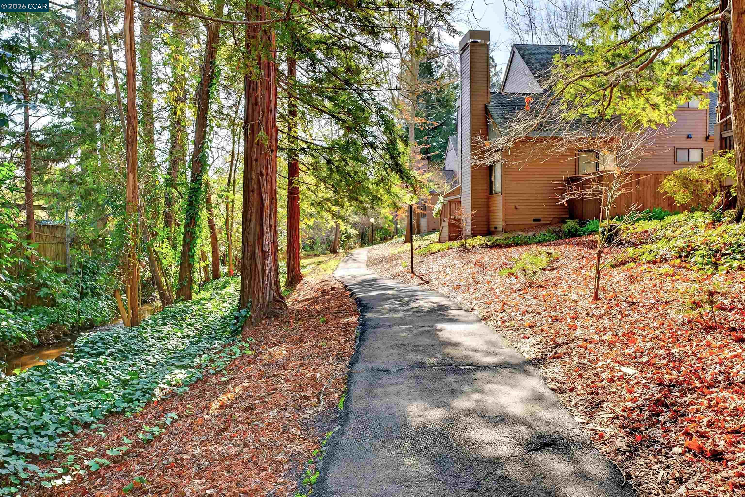 Detail Gallery Image 35 of 36 For 3360 Parker Hill Rd, Santa Rosa,  CA 95404-1743 - 2 Beds | 2 Baths