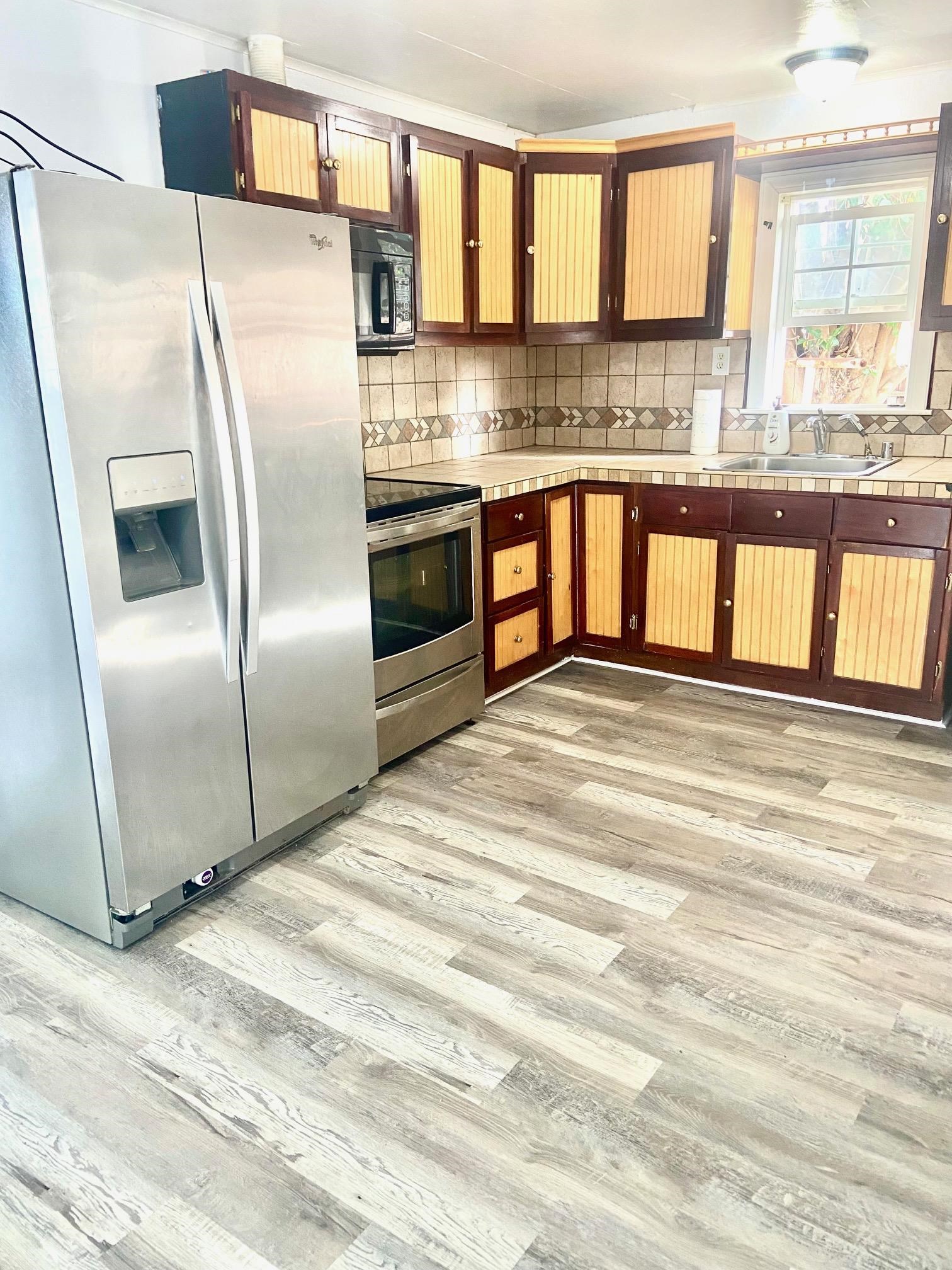 Detail Gallery Image 8 of 19 For 24386 Thomas Ave, Hayward,  CA 94544 - 3 Beds | 1 Baths