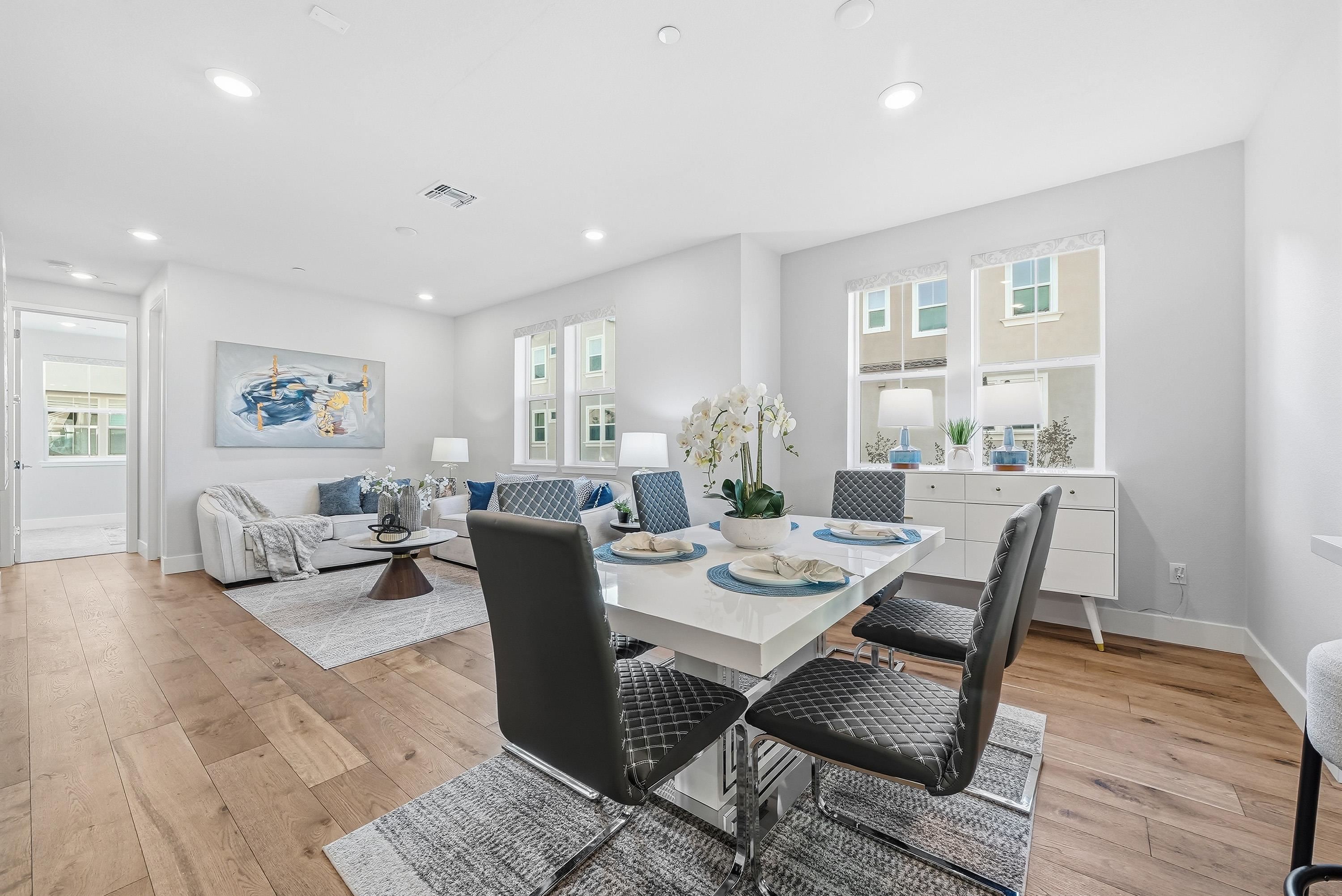 Detail Gallery Image 12 of 53 For 672 Amalfi Loop, Milpitas,  CA 95035 - 3 Beds | 3/1 Baths