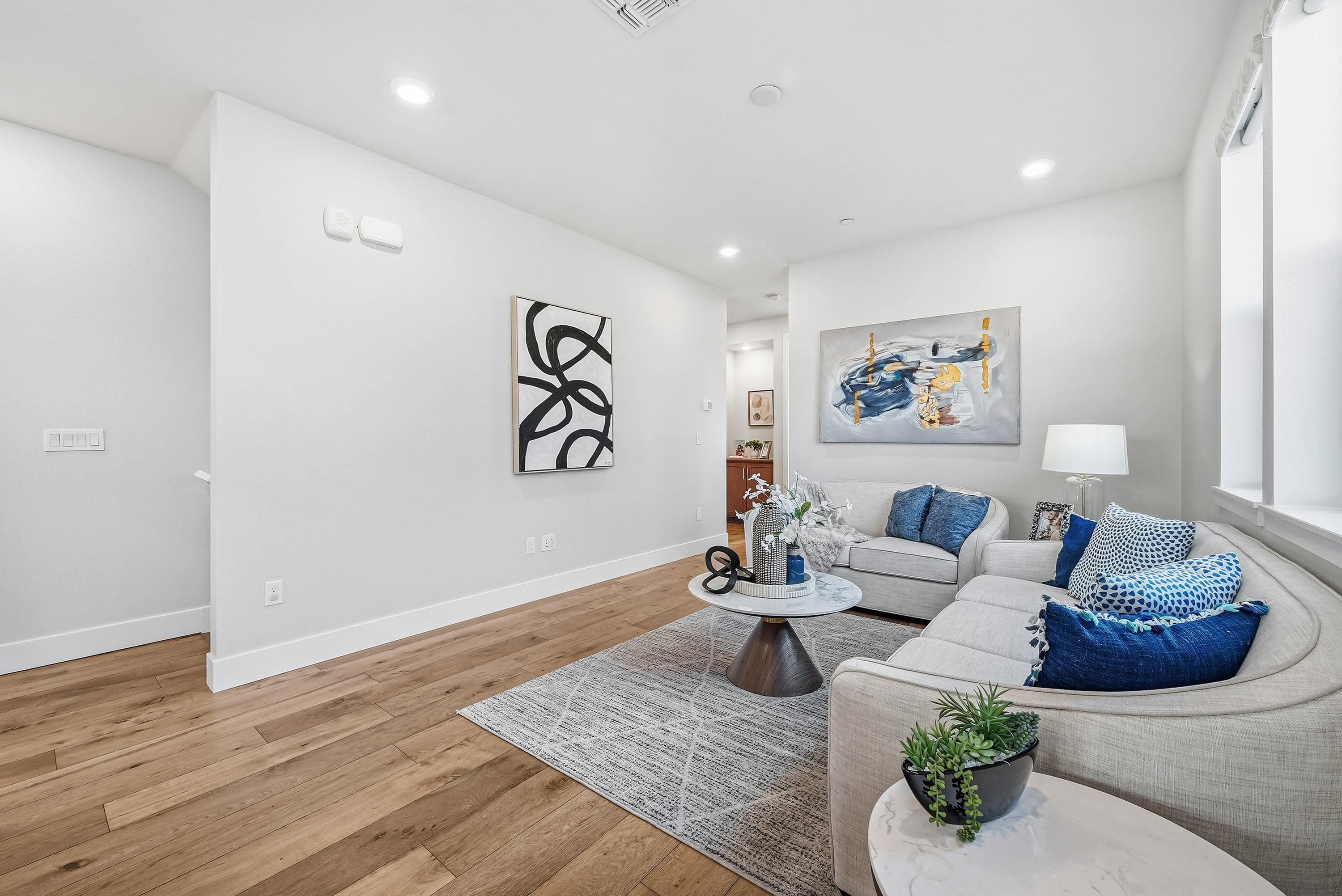 Detail Gallery Image 15 of 53 For 672 Amalfi Loop, Milpitas,  CA 95035 - 3 Beds | 3/1 Baths