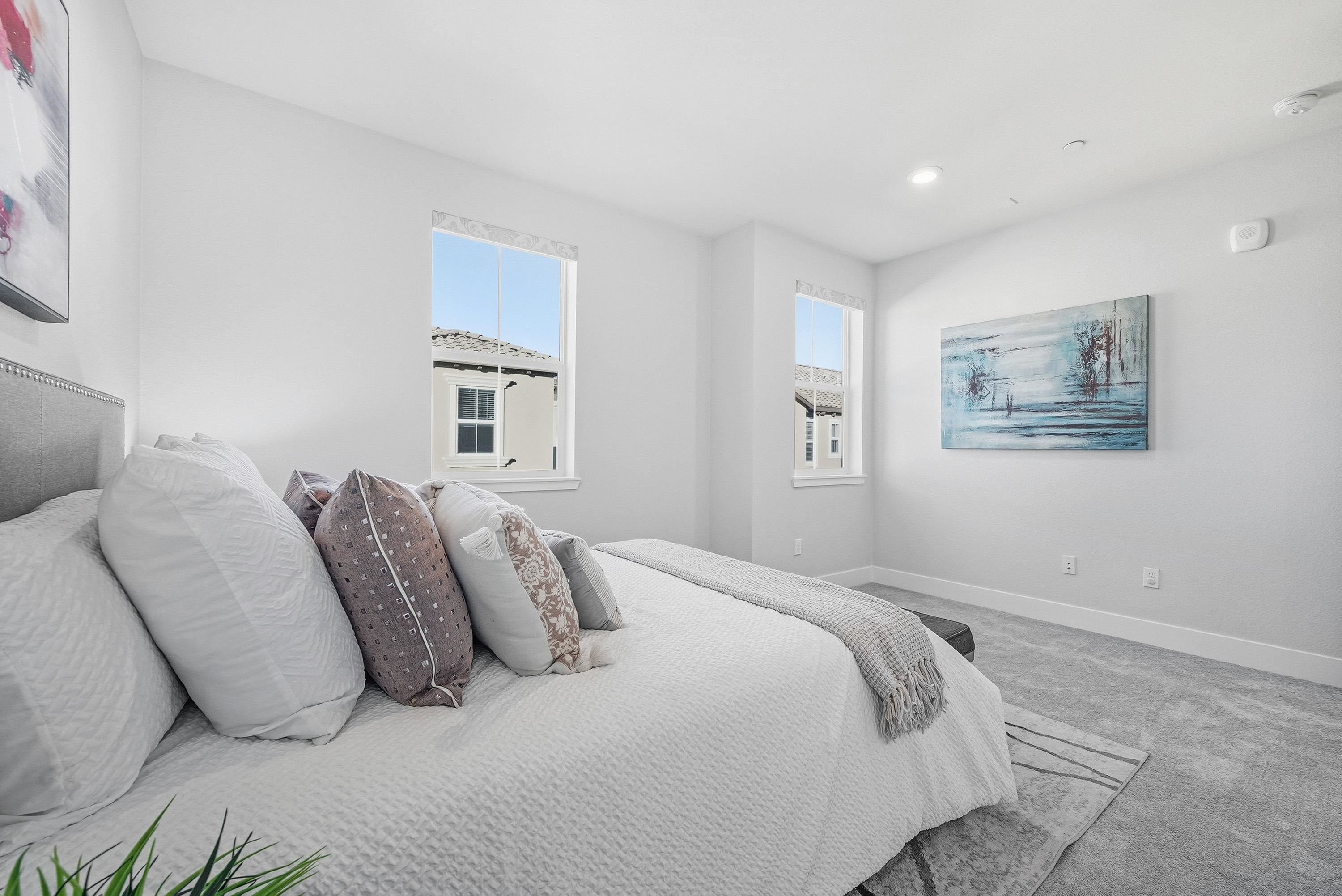 Detail Gallery Image 24 of 53 For 672 Amalfi Loop, Milpitas,  CA 95035 - 3 Beds | 3/1 Baths