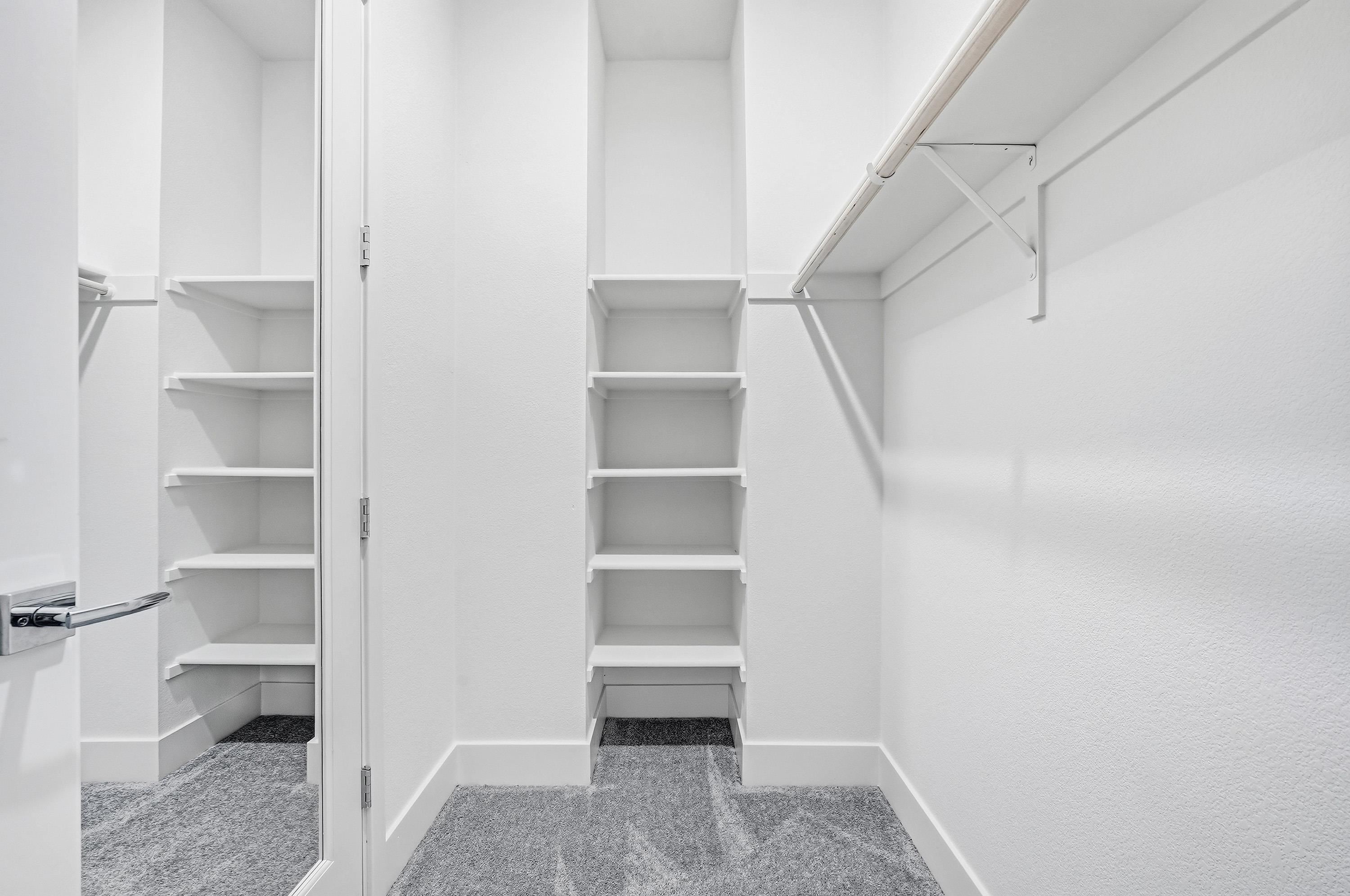 Detail Gallery Image 32 of 53 For 672 Amalfi Loop, Milpitas,  CA 95035 - 3 Beds | 3/1 Baths