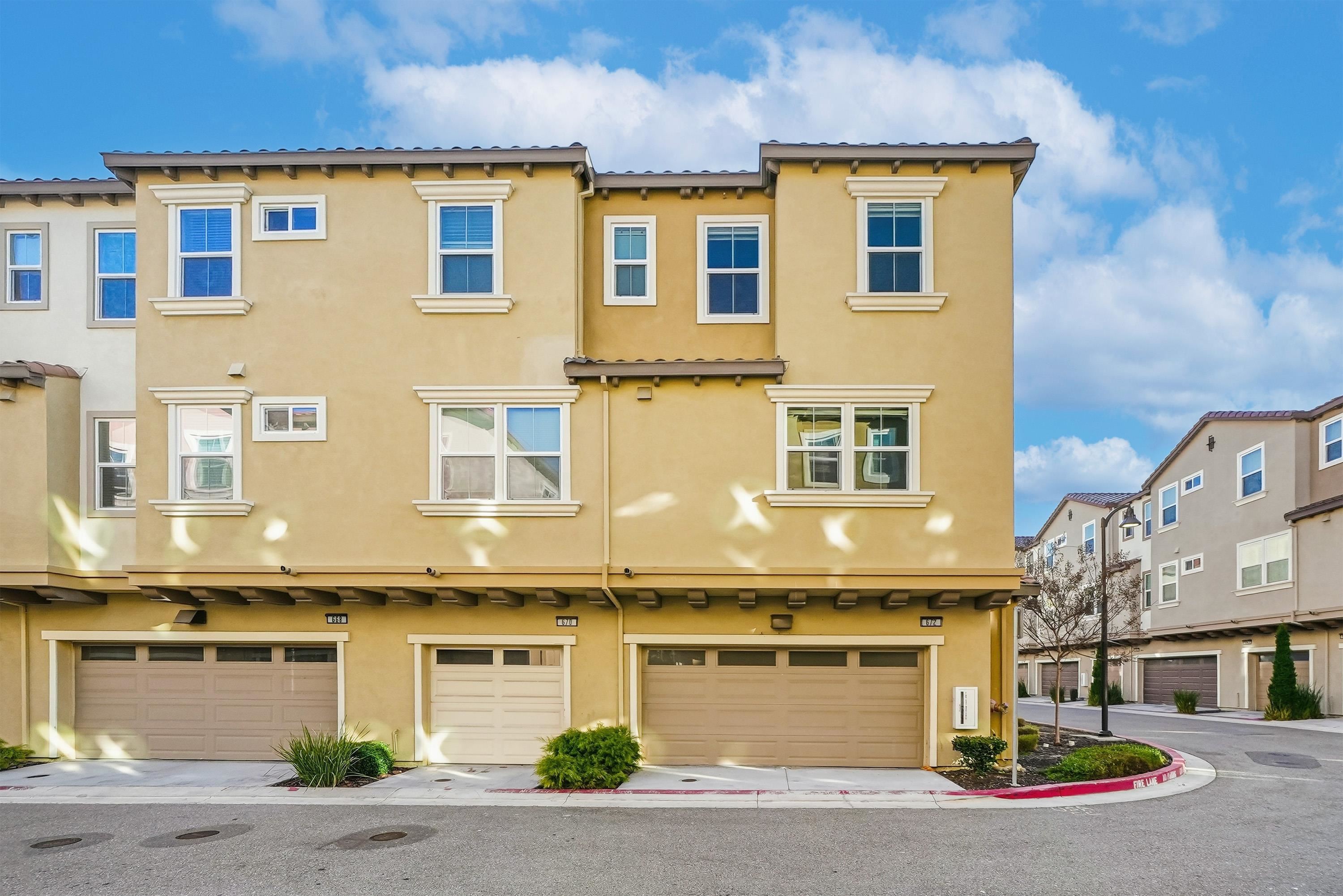 Detail Gallery Image 39 of 53 For 672 Amalfi Loop, Milpitas,  CA 95035 - 3 Beds | 3/1 Baths