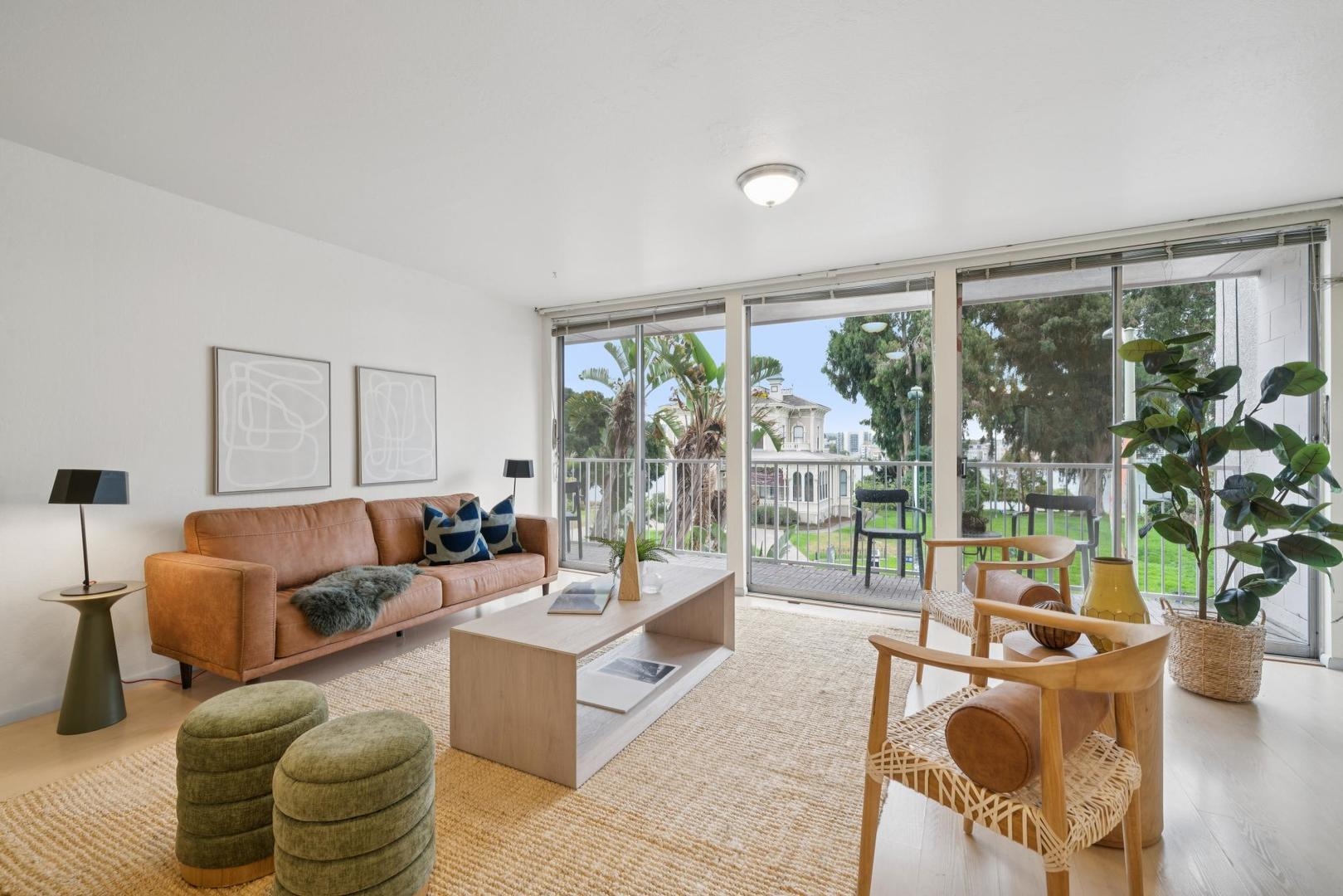 Condos For Sale in Oakland, CA